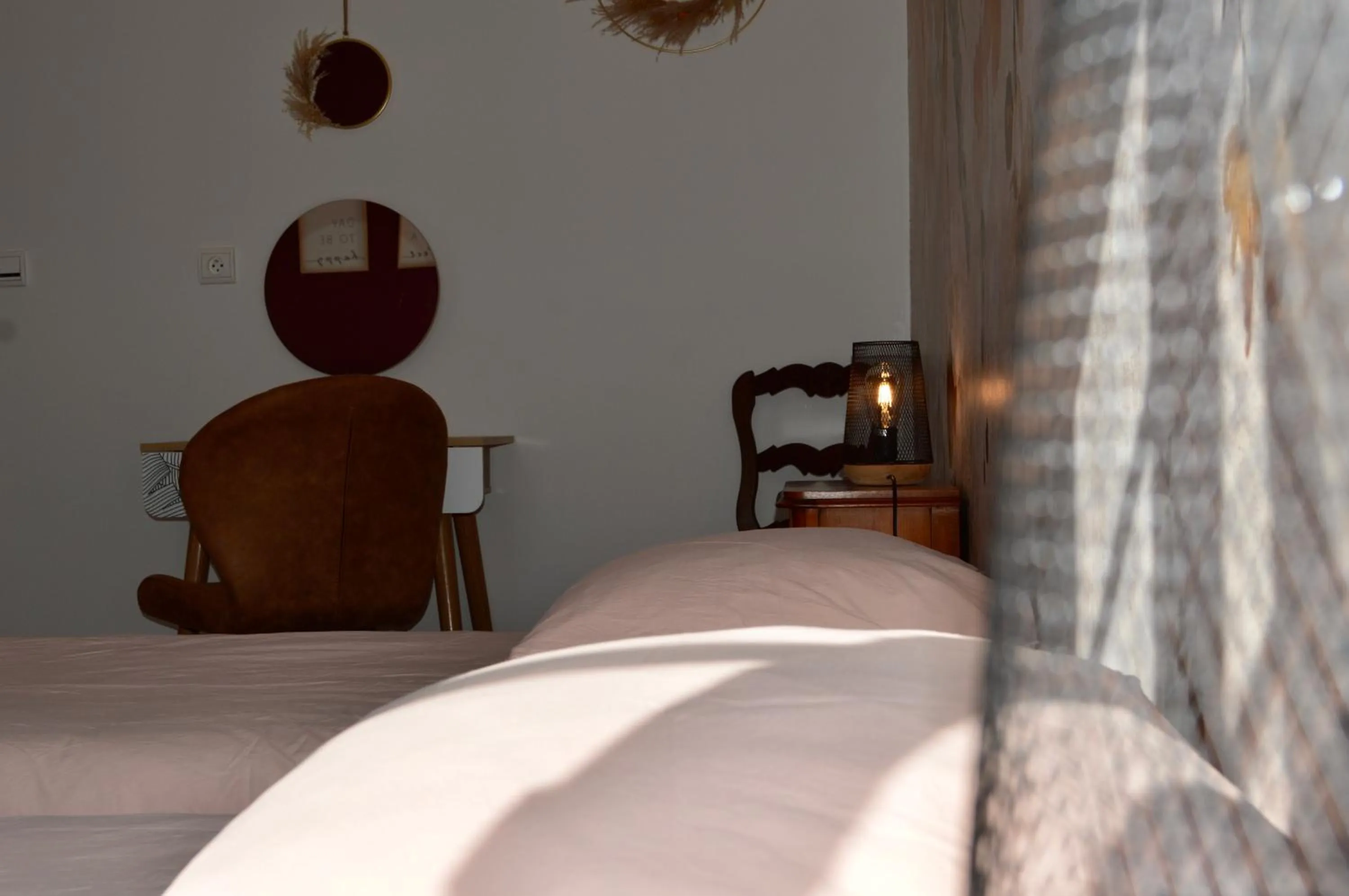 Decorative detail, Bed in Maison Maliga J&G House