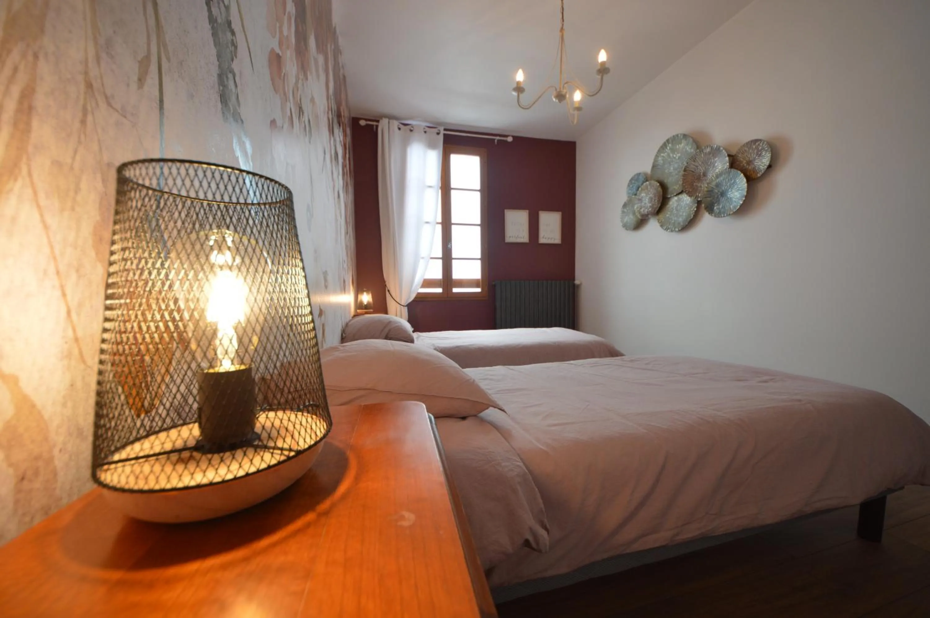 Decorative detail, Bed in Maison Maliga J&G House