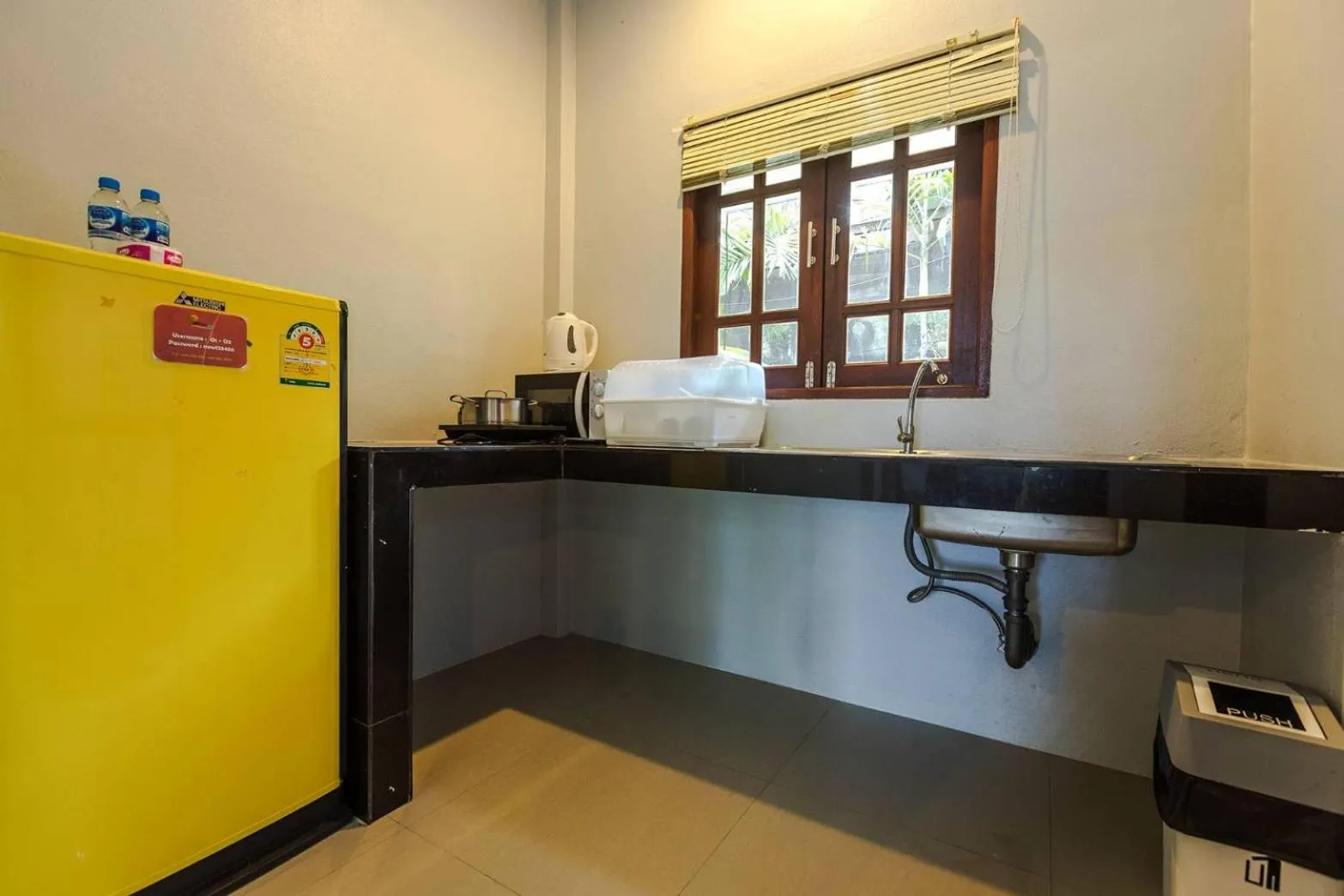 Kitchen or kitchenette in Oscar Villa Aonang Krabi