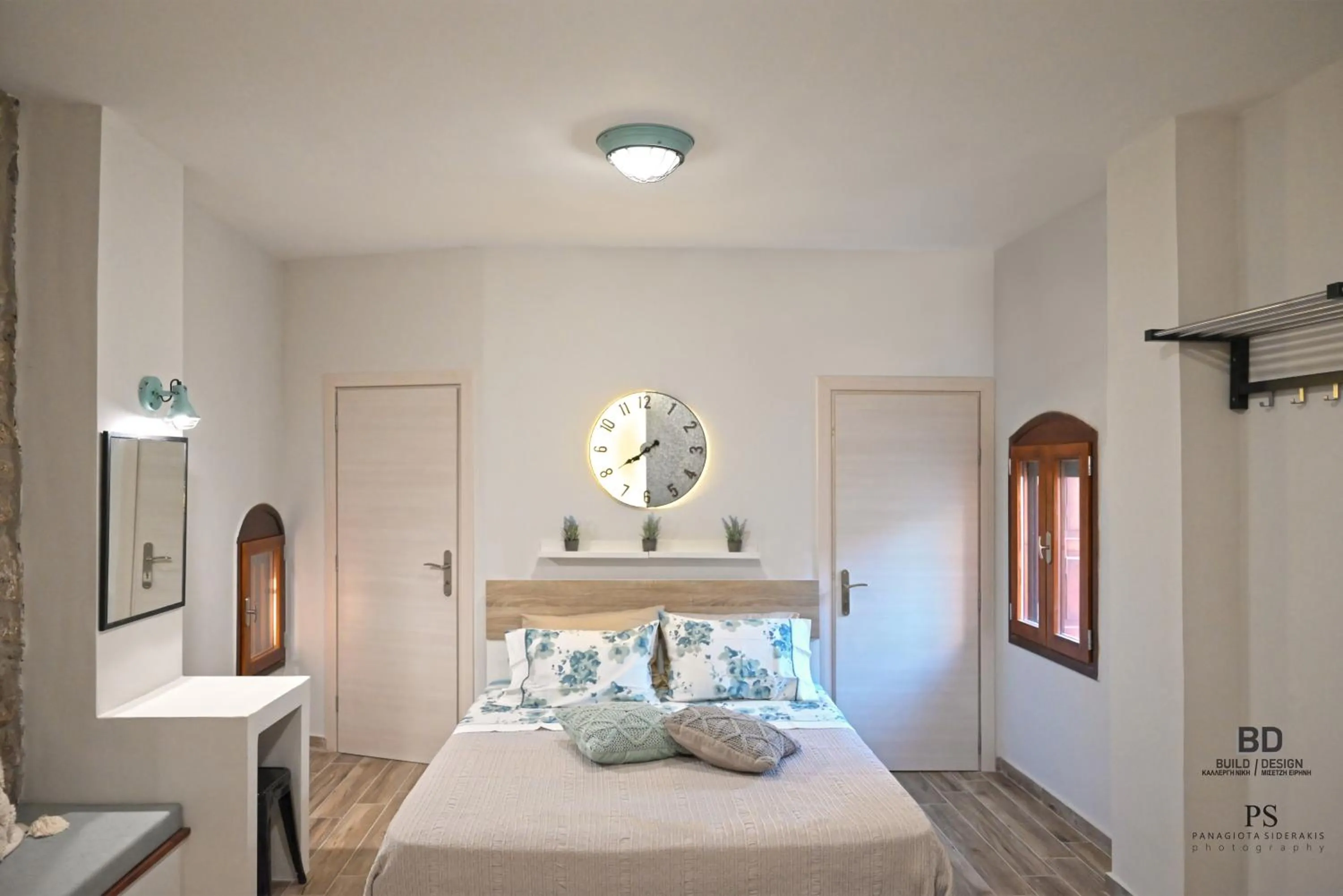 Bed in Pyrgos Houses and Restaurant
