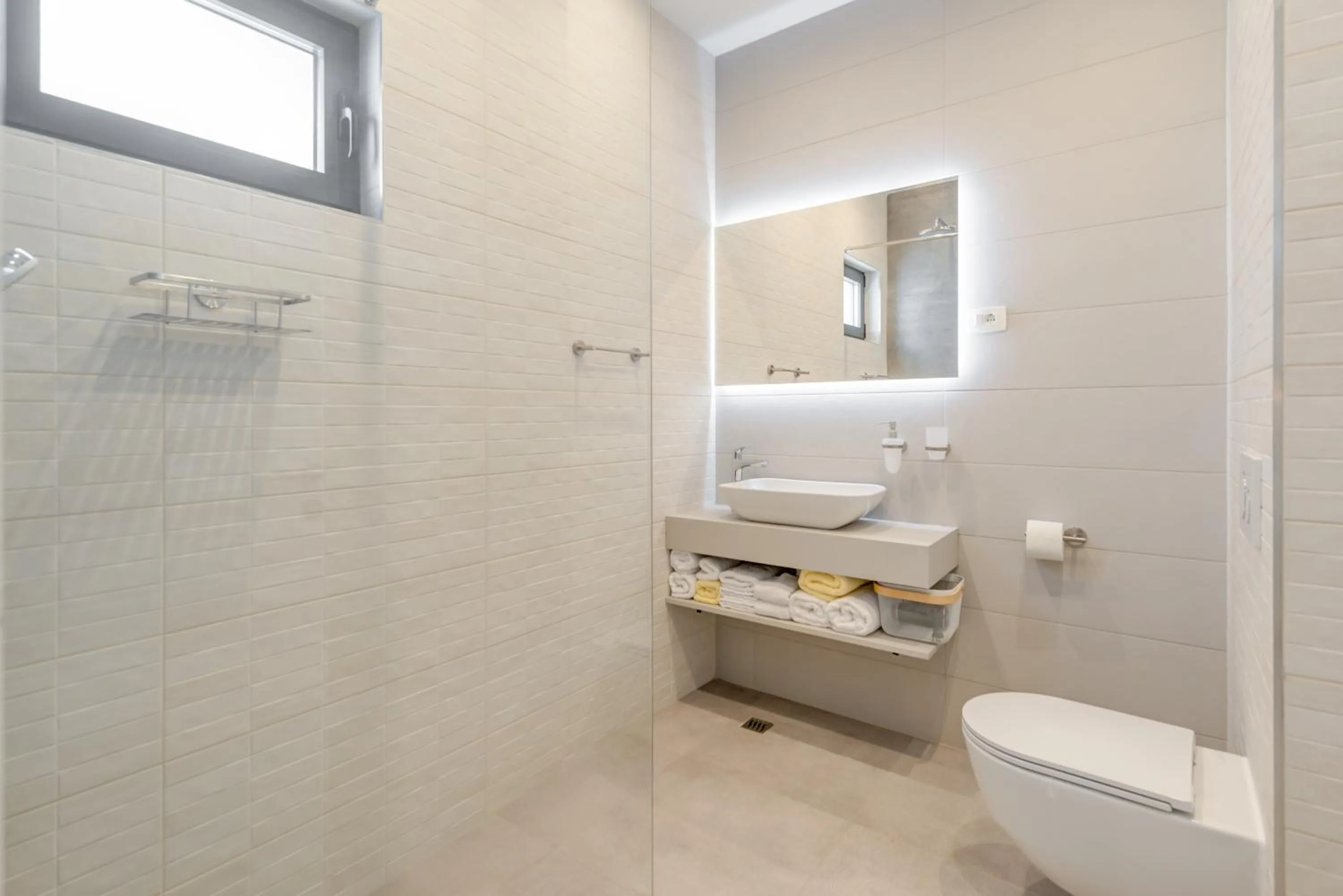 Bathroom in Villa Luna Podstrana