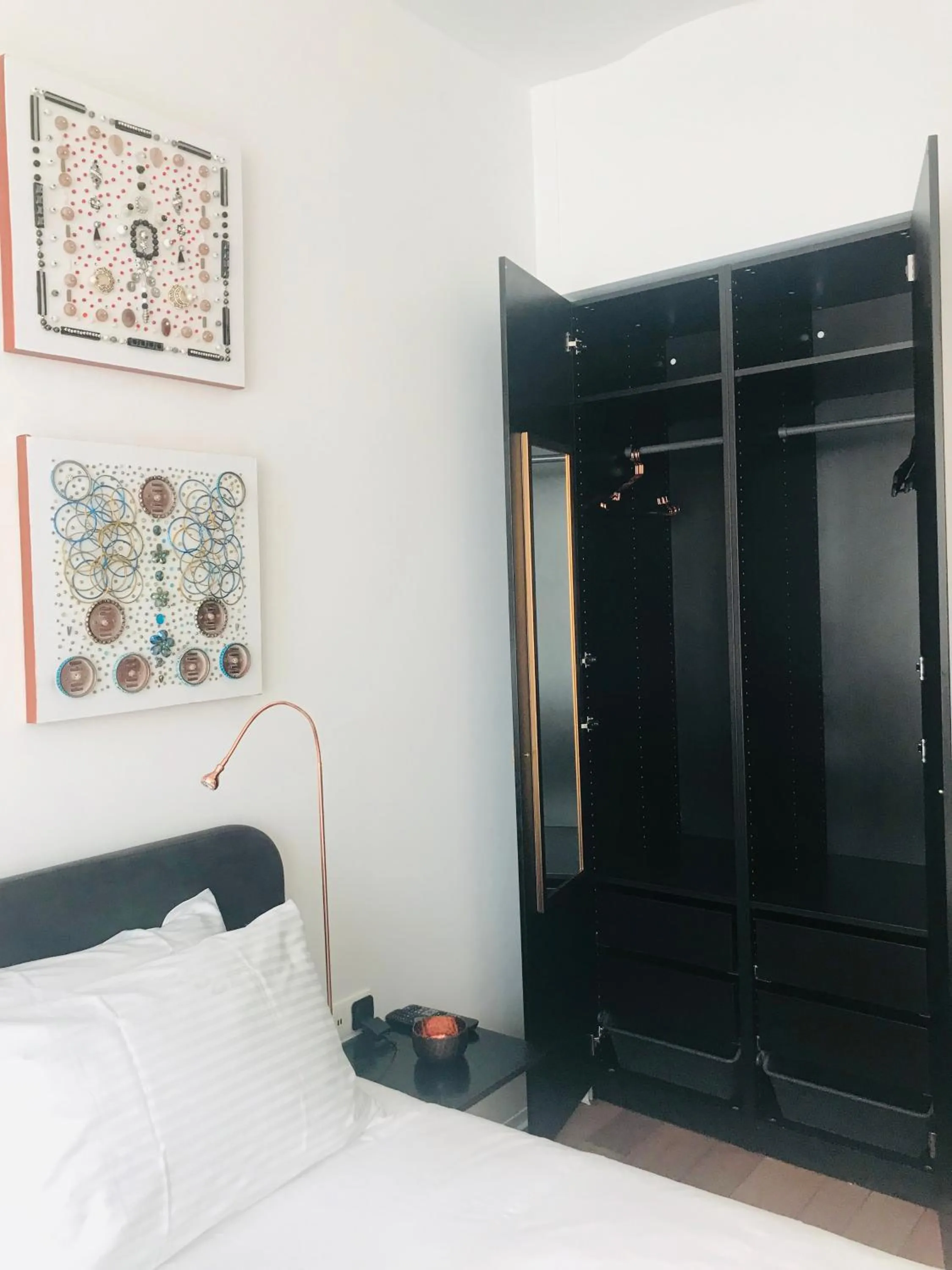 Bed in Les Lofts d'Artistes