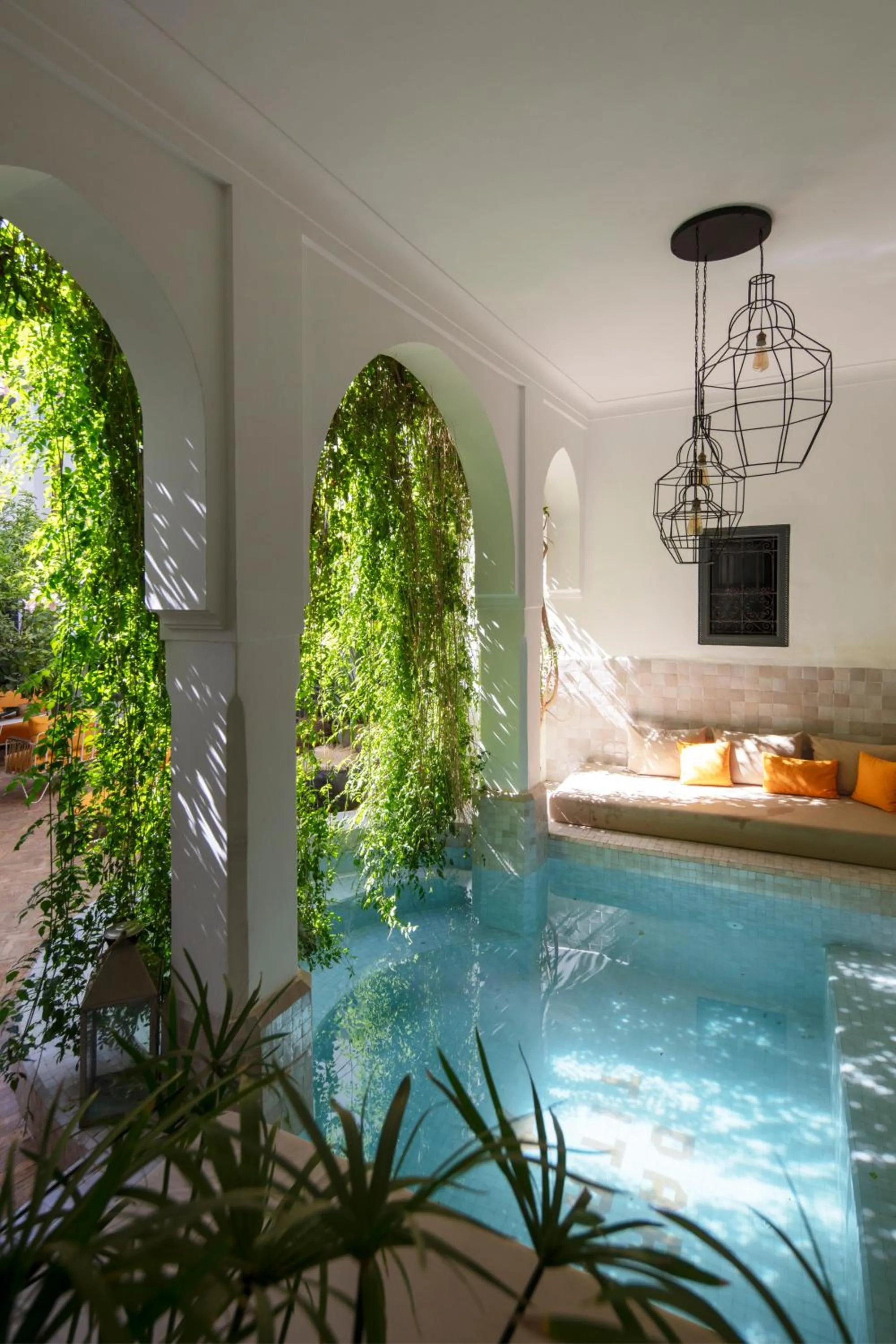 Swimming pool in Dar Titrit