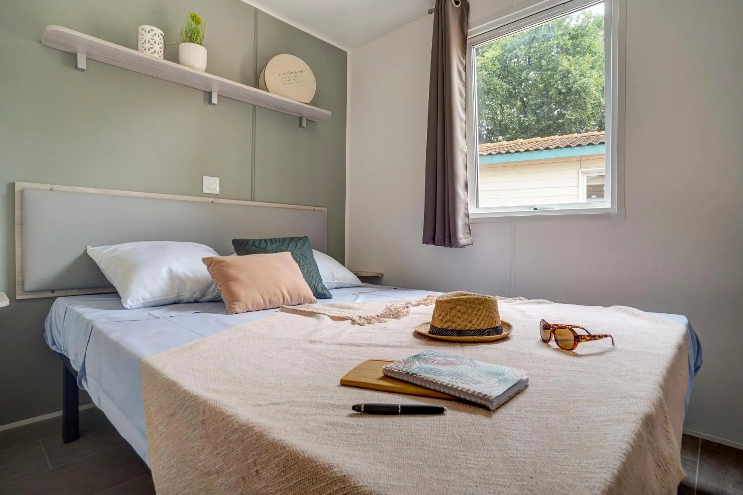 Bedroom, Bed in Camping Le Bois Fleuri