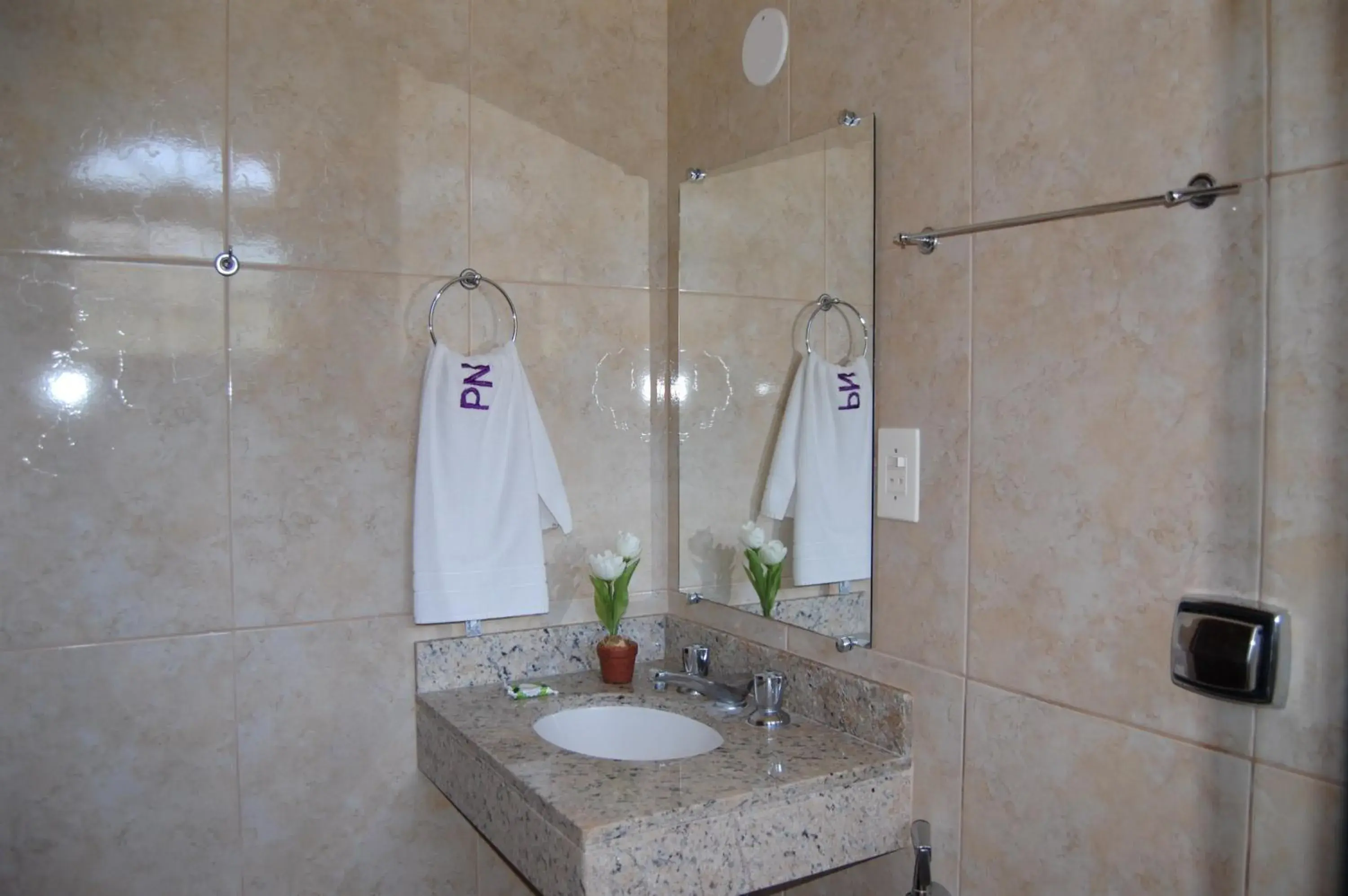 Standard Triple Room in Pousada Nefelibatas Standard Triple Room in Pousada Nefelibatas