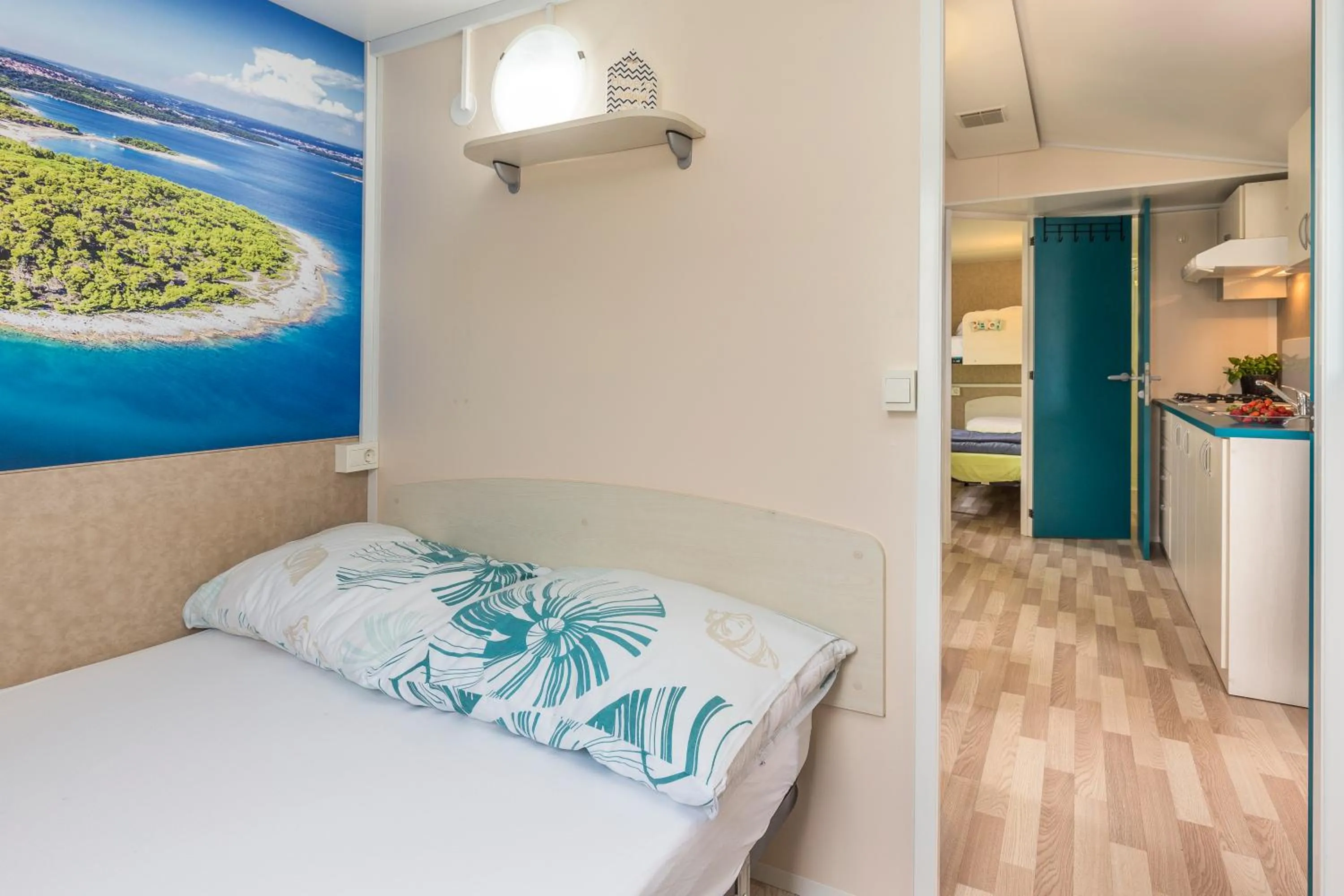 Bedroom, Bed in West Coast Mobilhome with XXL Terrace