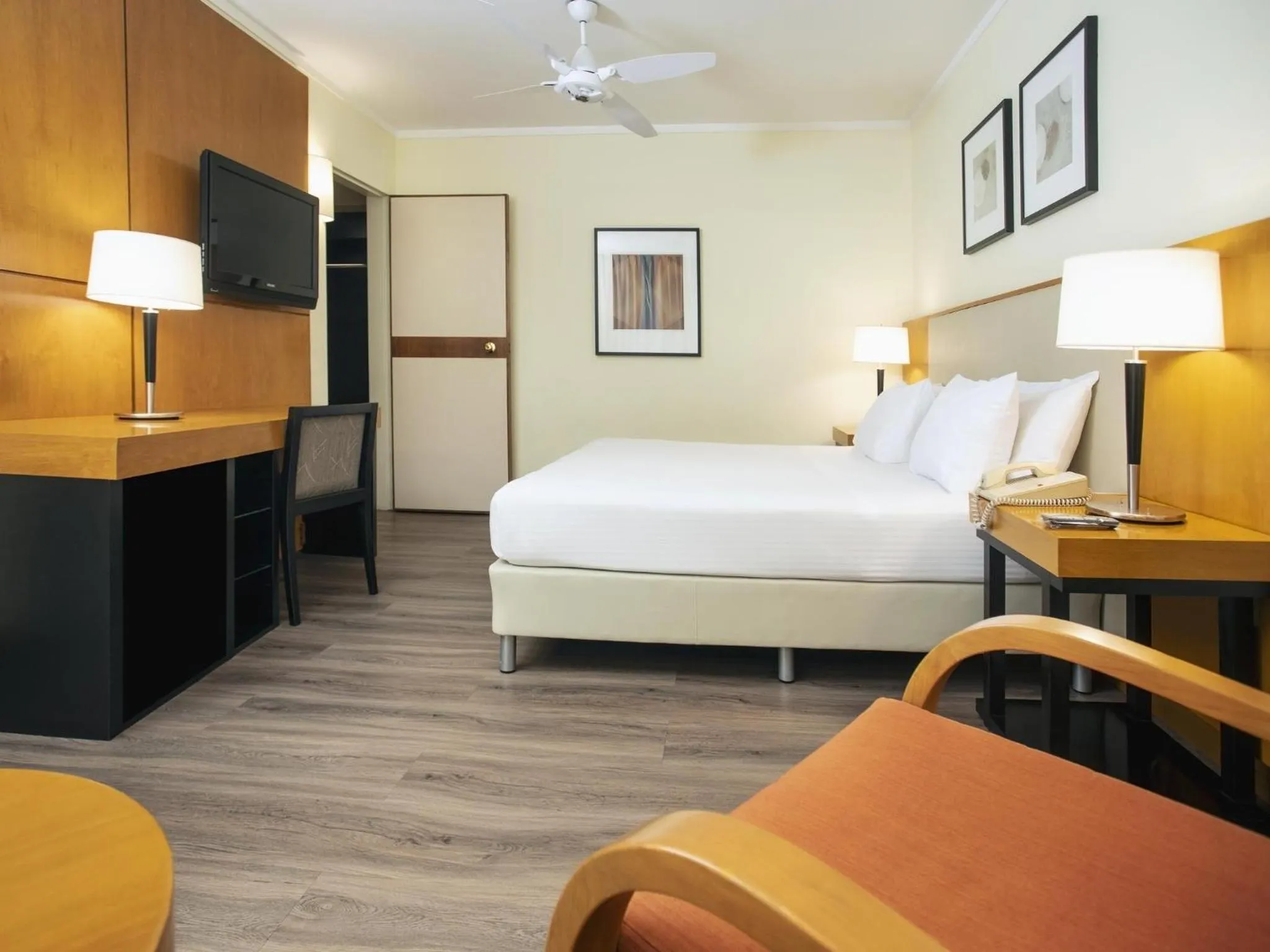 Bedroom, Bed in NH Bariloche Edelweiss