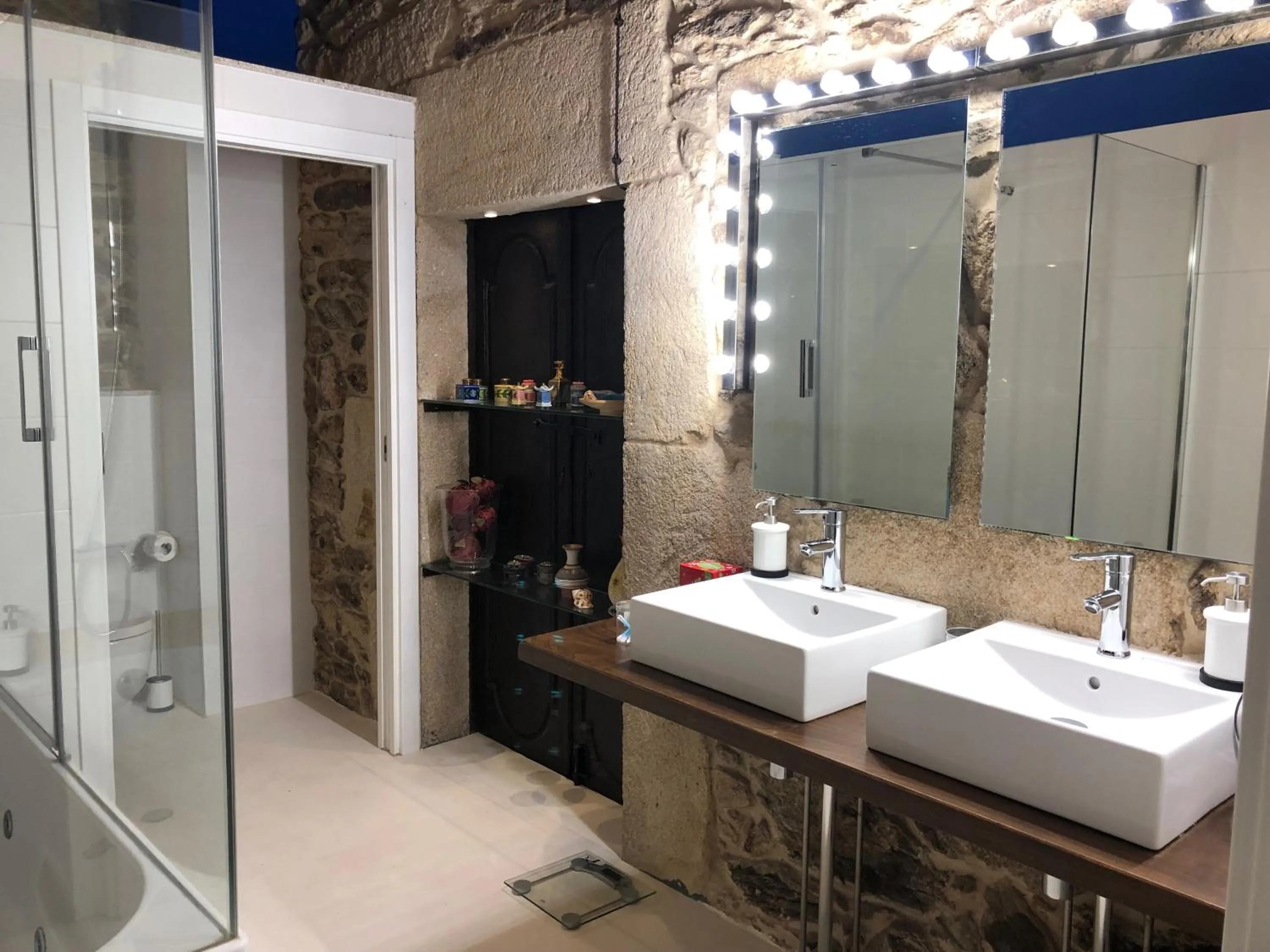 Junior Suite - single occupancy in Pazo de Laia