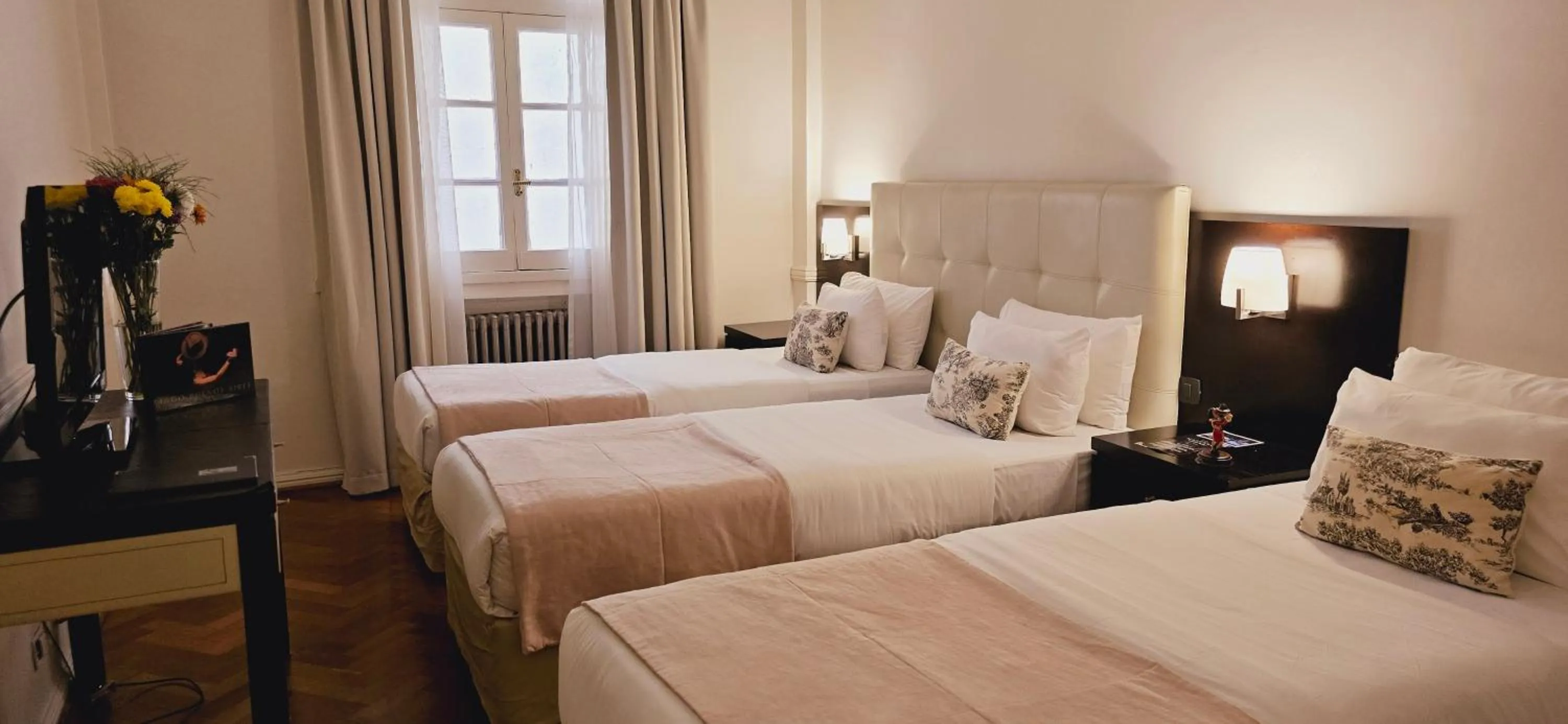 Bed in Ulises Recoleta Suites