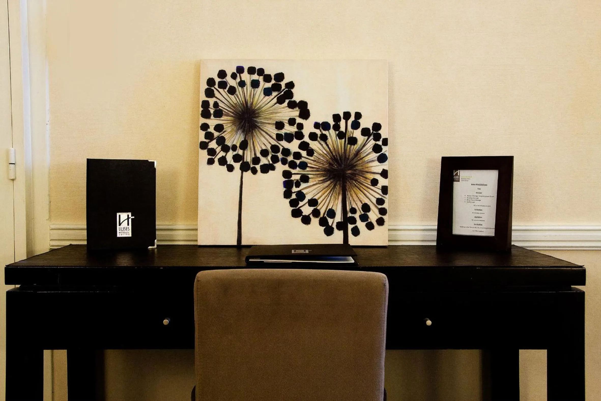 Seating area in Ulises Recoleta Suites