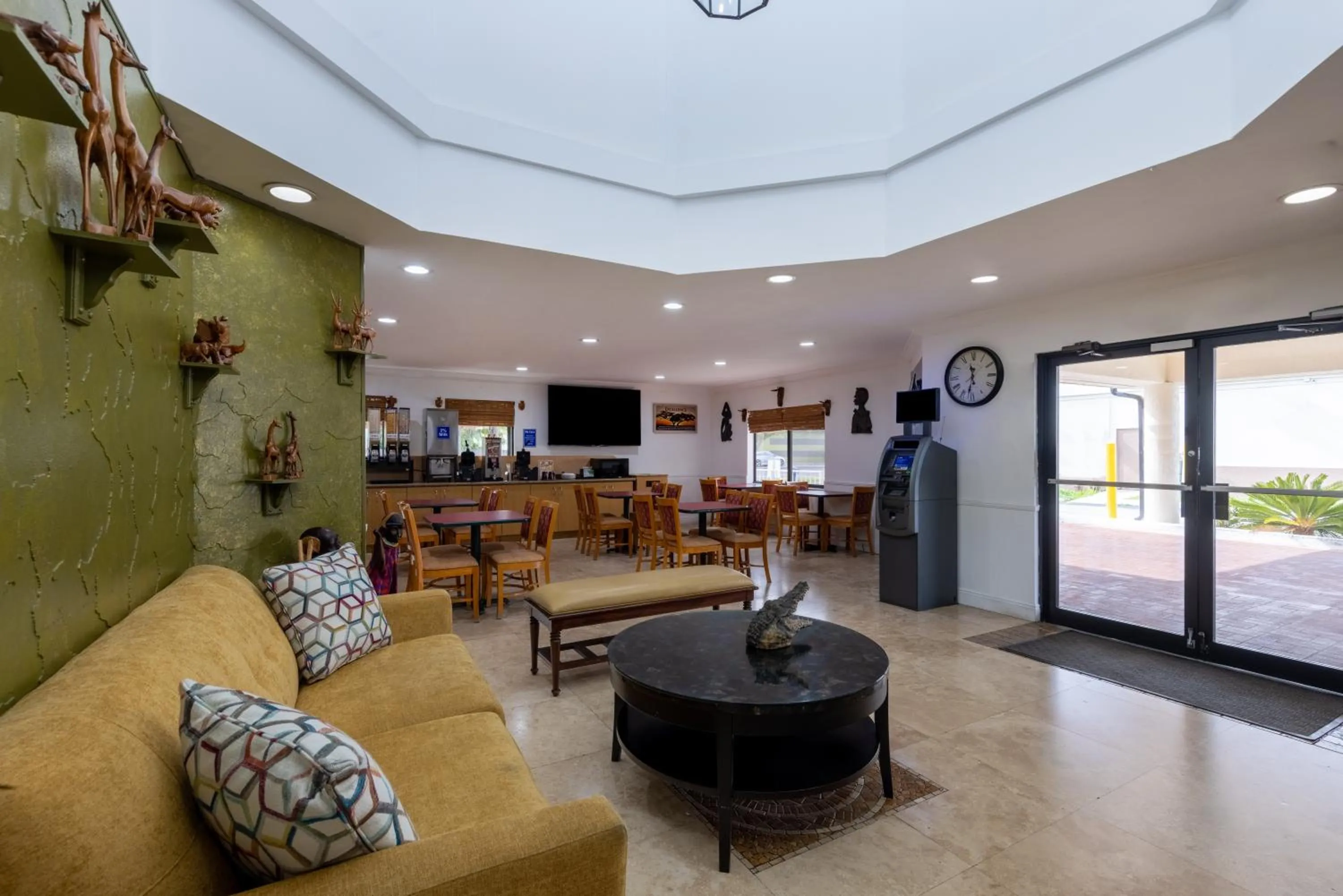 Lobby or reception in Travelodge by Wyndham Florida City/Homestead/Everglades