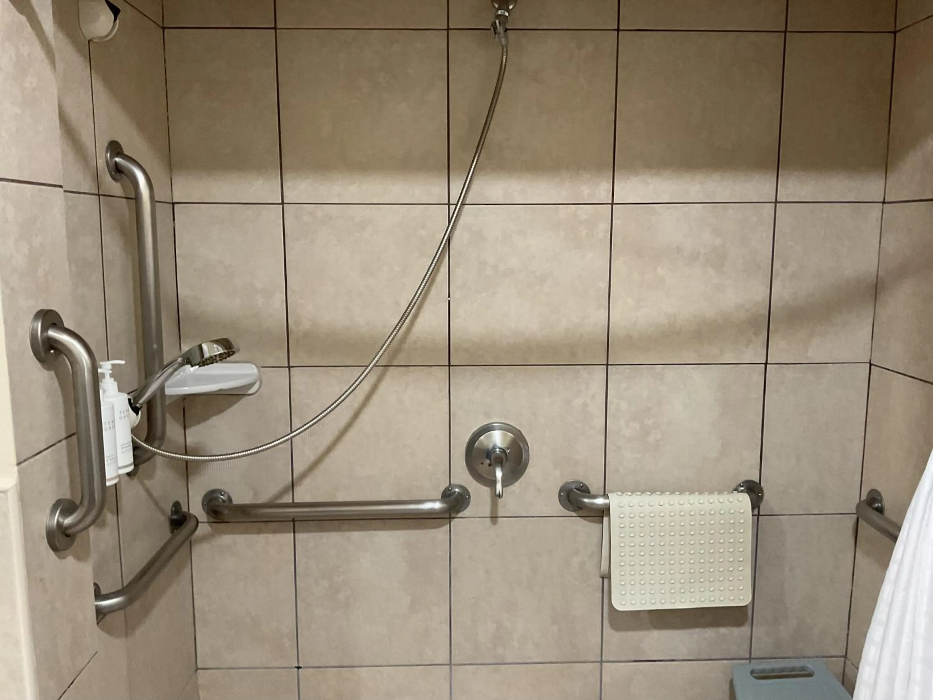 Shower in Travelodge by Wyndham Florida City/Homestead/Everglades
