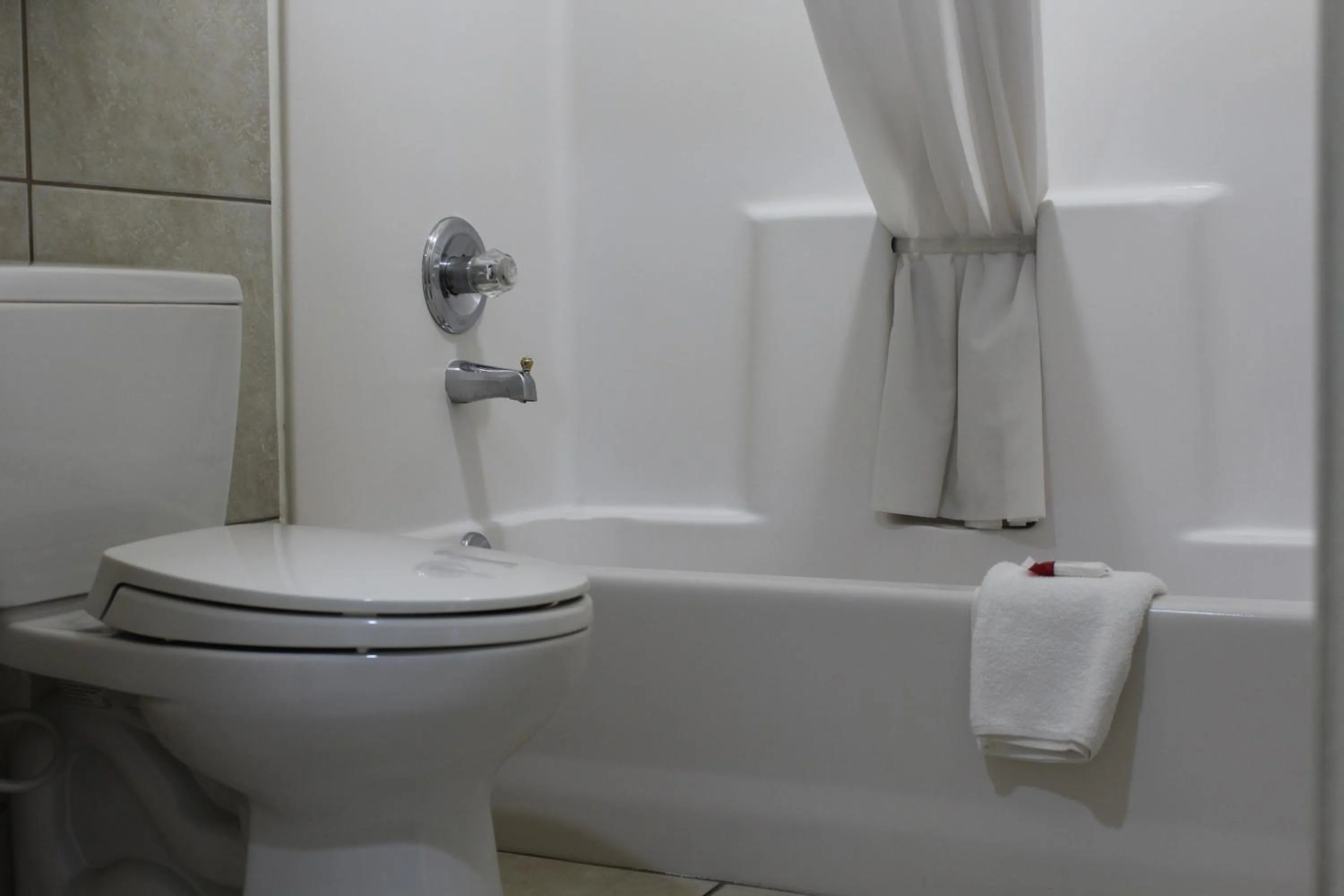Toilet in Travelodge by Wyndham Florida City/Homestead/Everglades