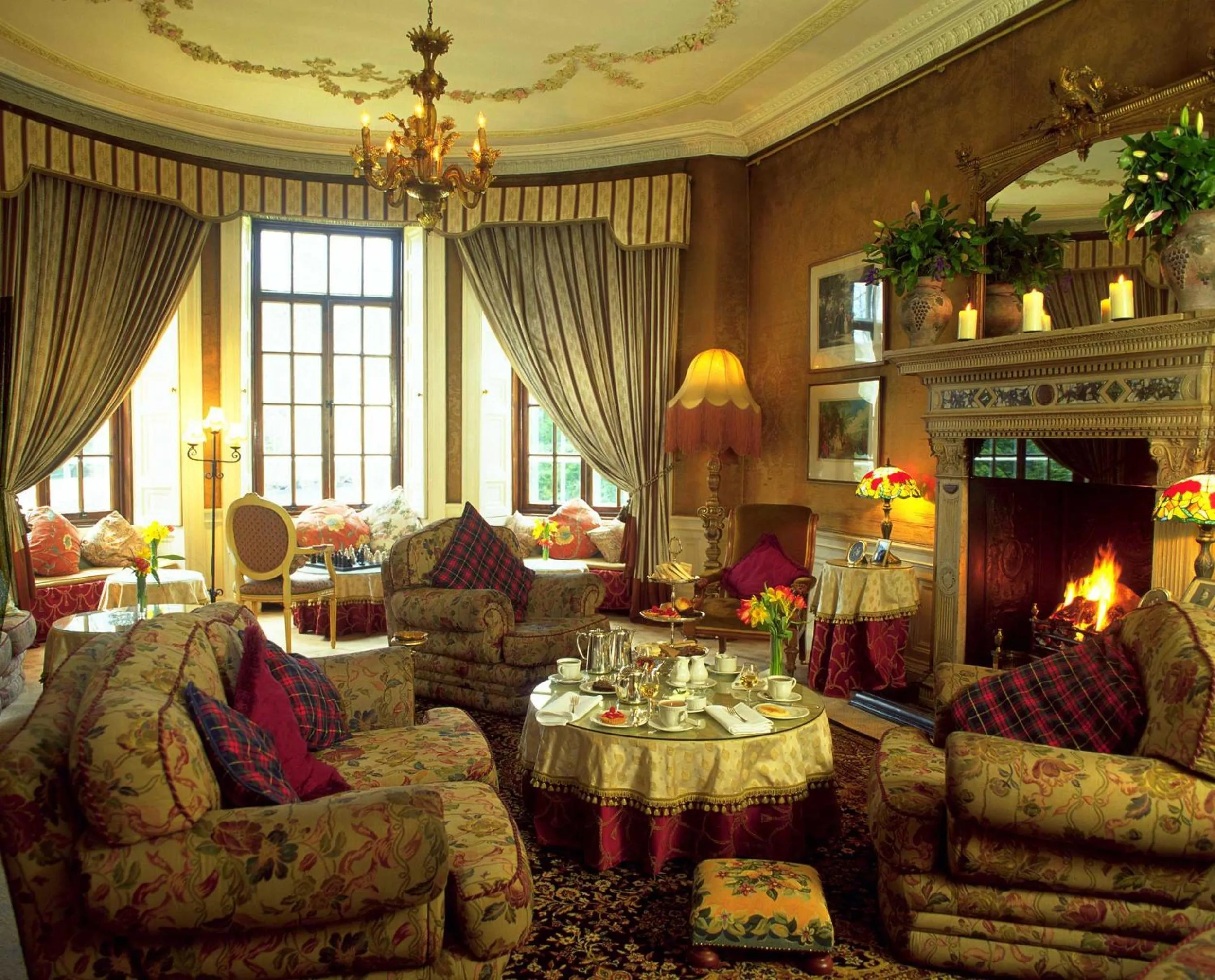 Lounge or bar in Roman Camp Country House Hotel