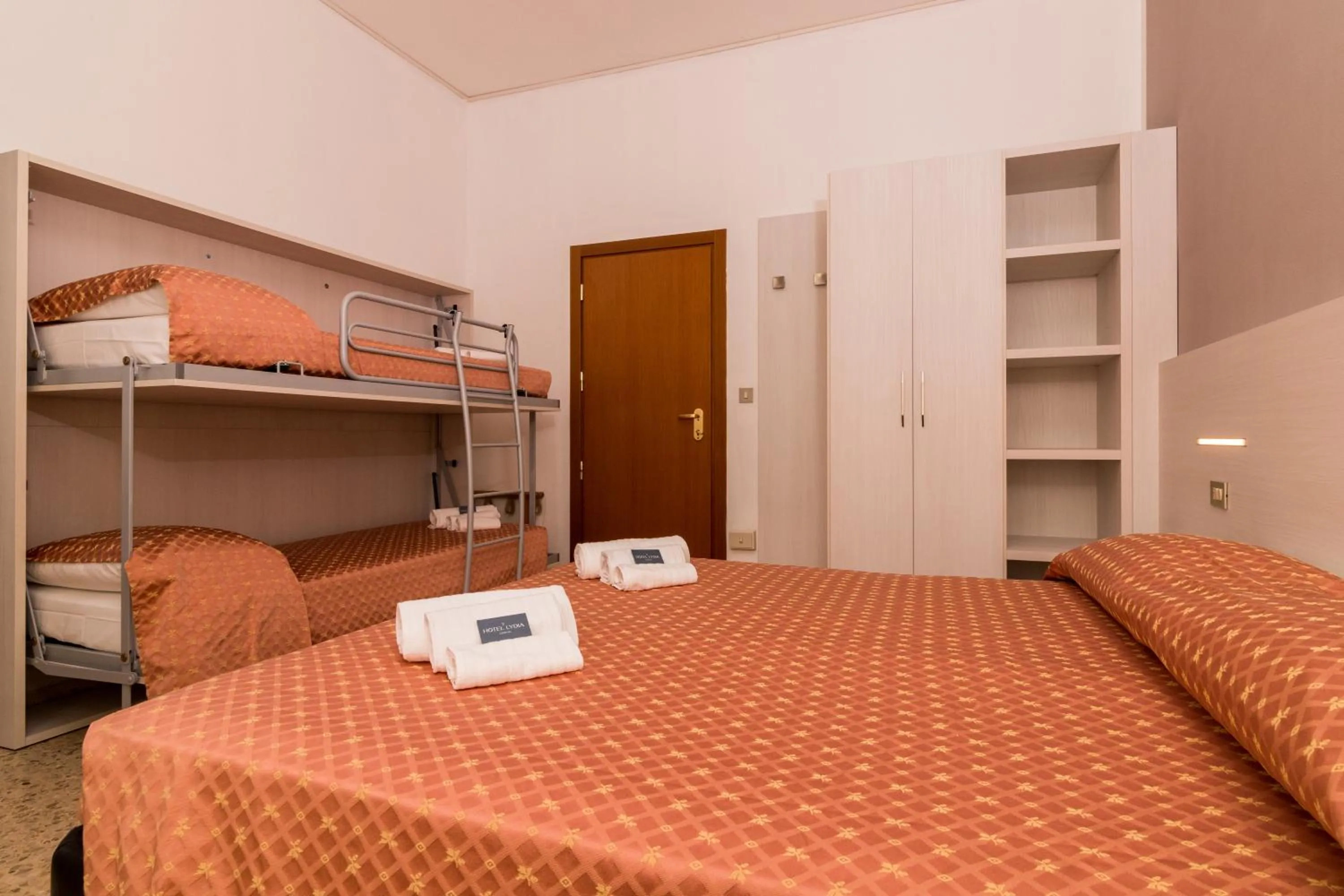 Bedroom, Bed in Hotel Lydia