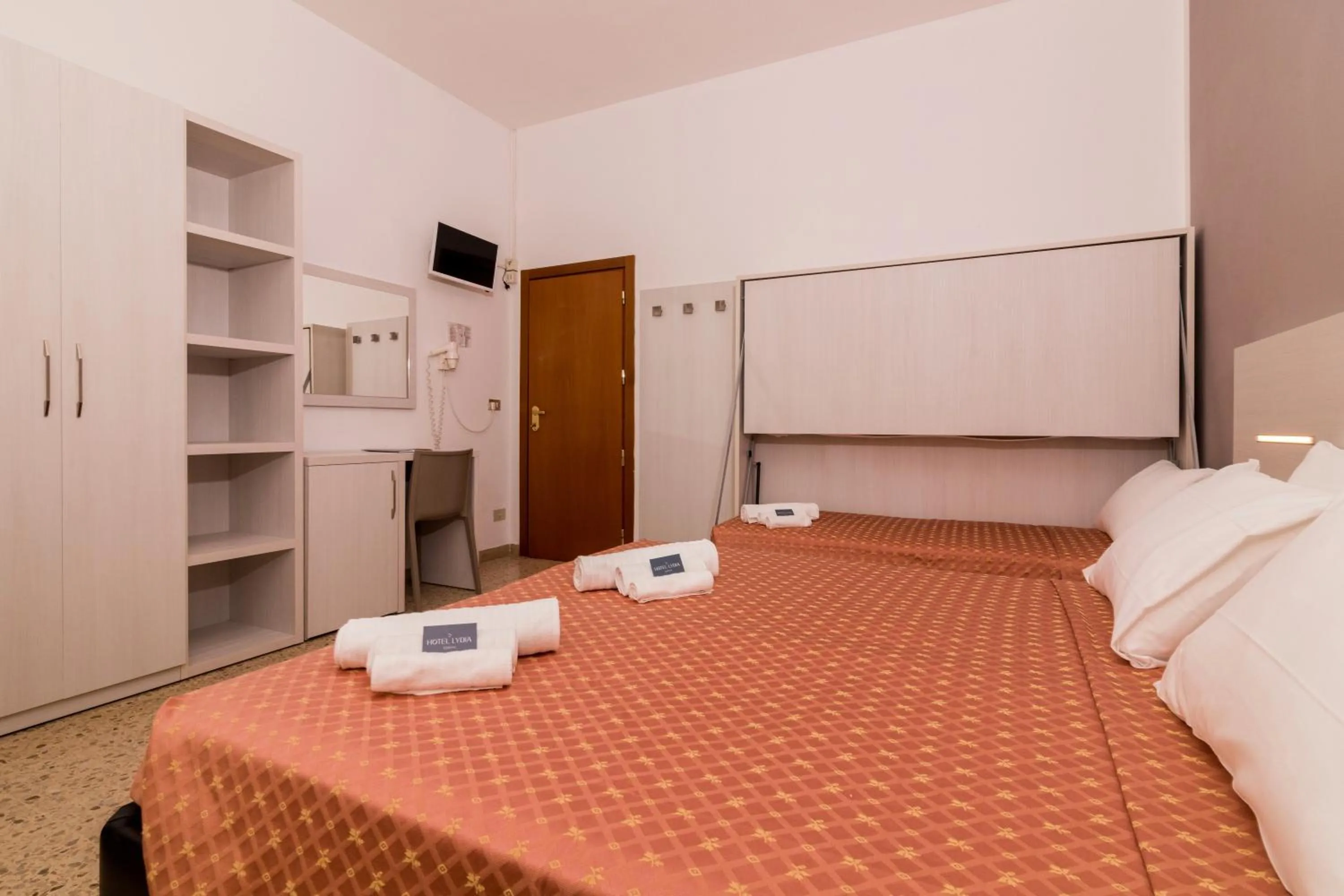 Bedroom, Bed in Hotel Lydia