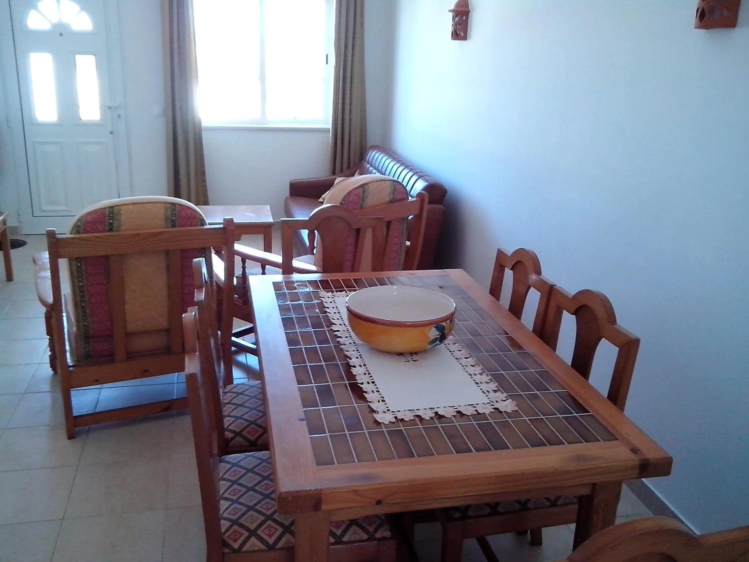 Restaurant/places to eat in Albufeira 2 bedroom apartment 5 min from Falesia beach and close to center I
