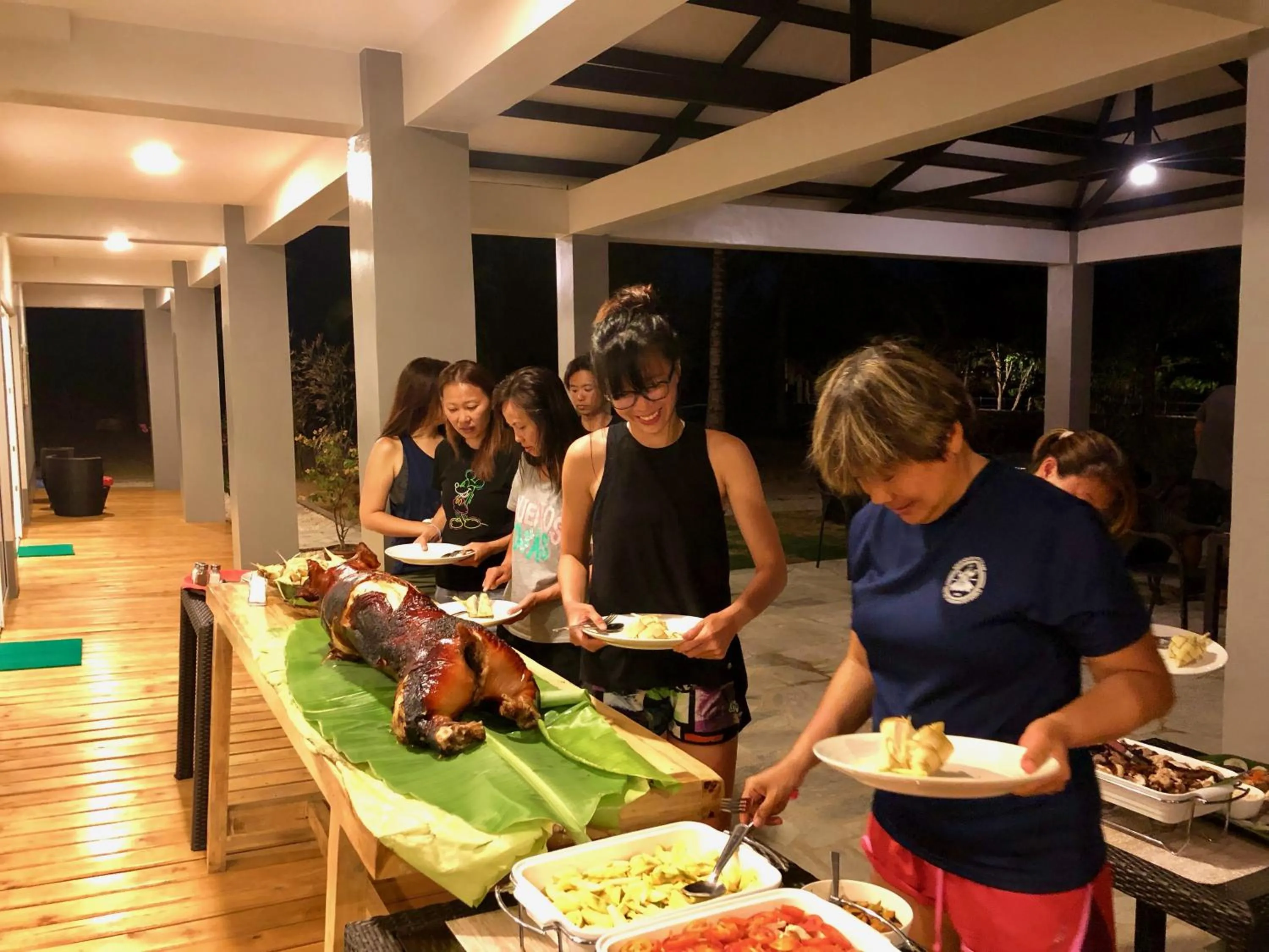 People in Sunset Cove Beach & Dive Resort