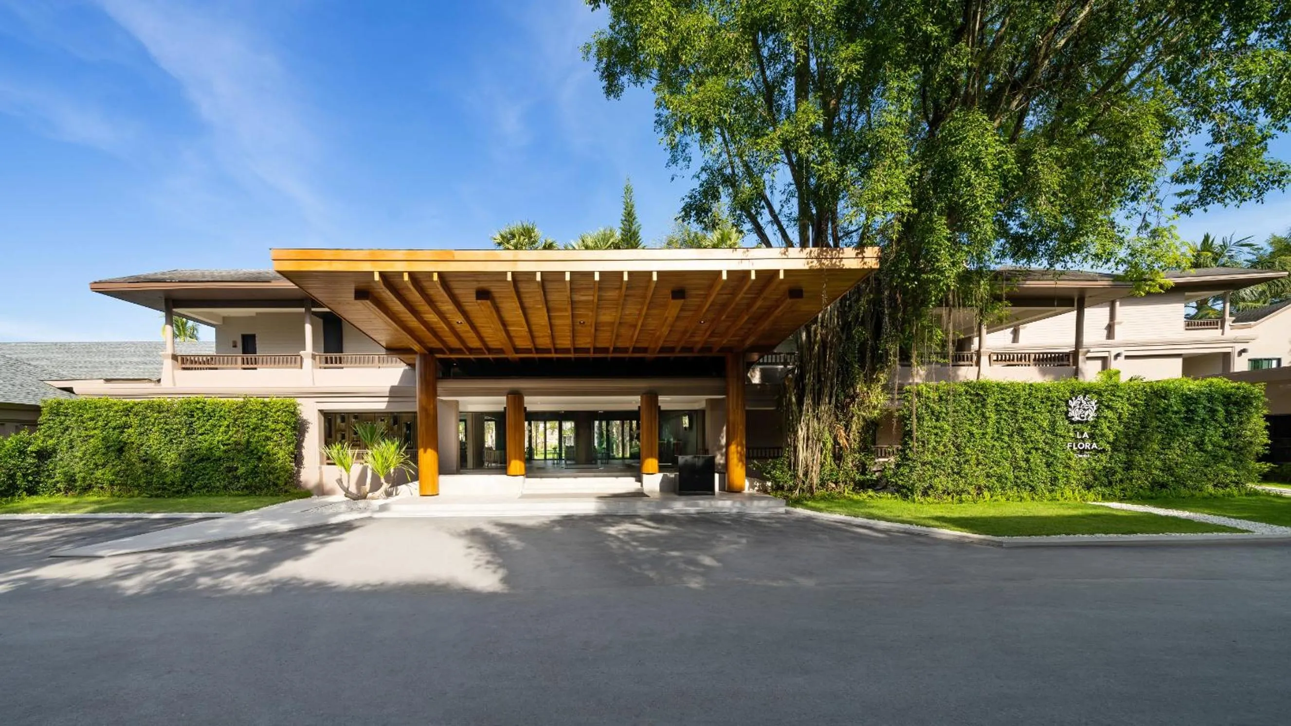 Facade/entrance in La Flora Khao Lak - SHA Extra Plus