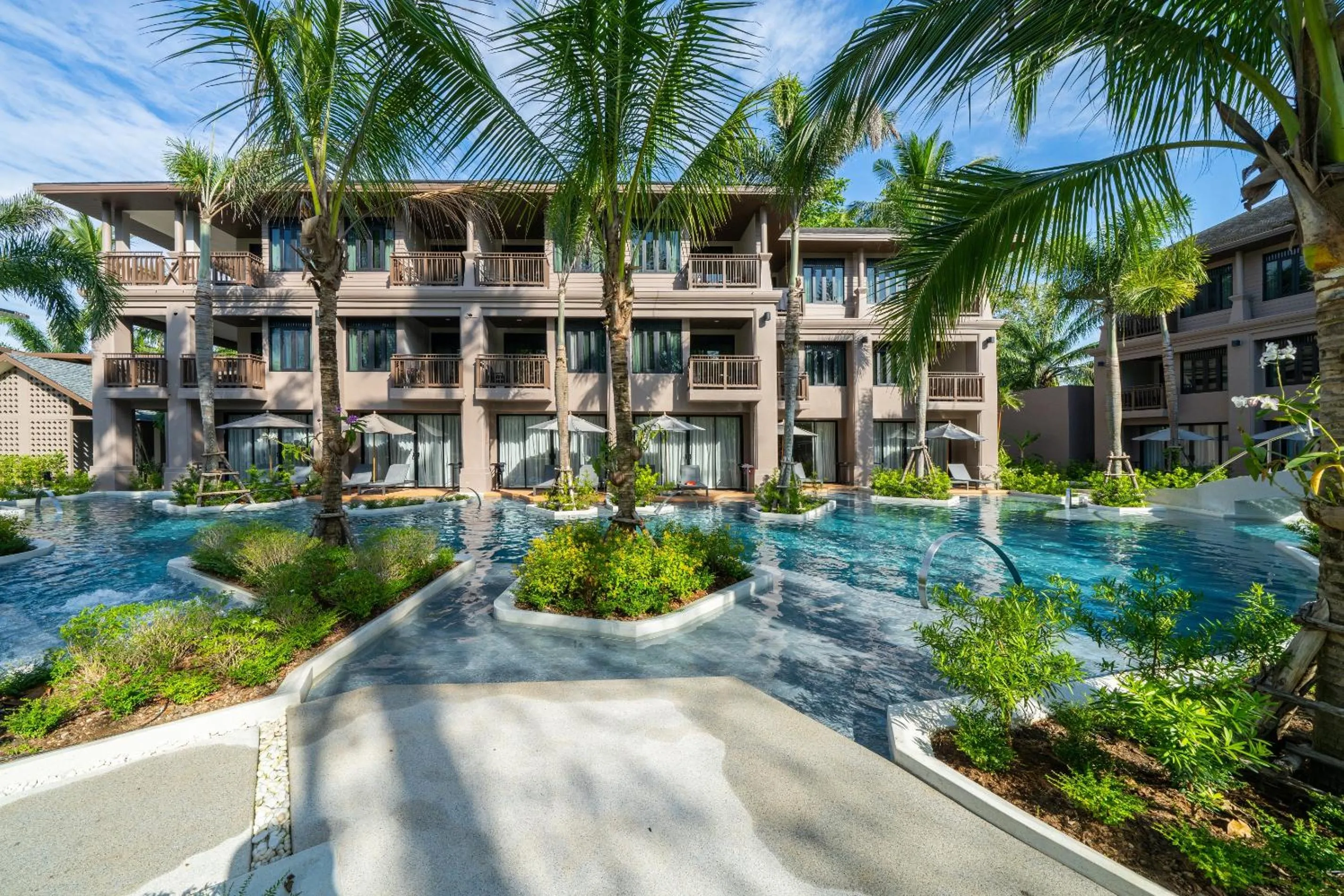 Property building in La Flora Khao Lak - SHA Extra Plus