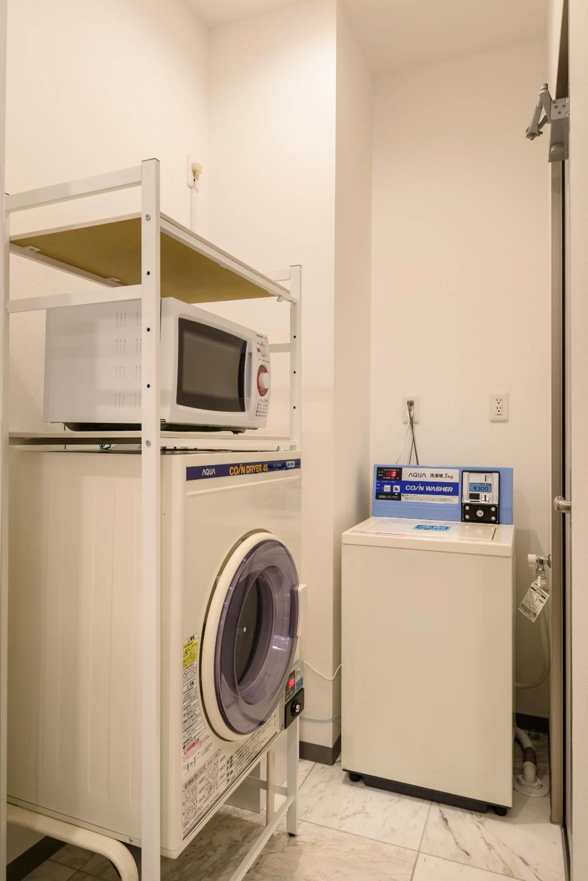 Area and facilities in Shinbashi Urban Hotel