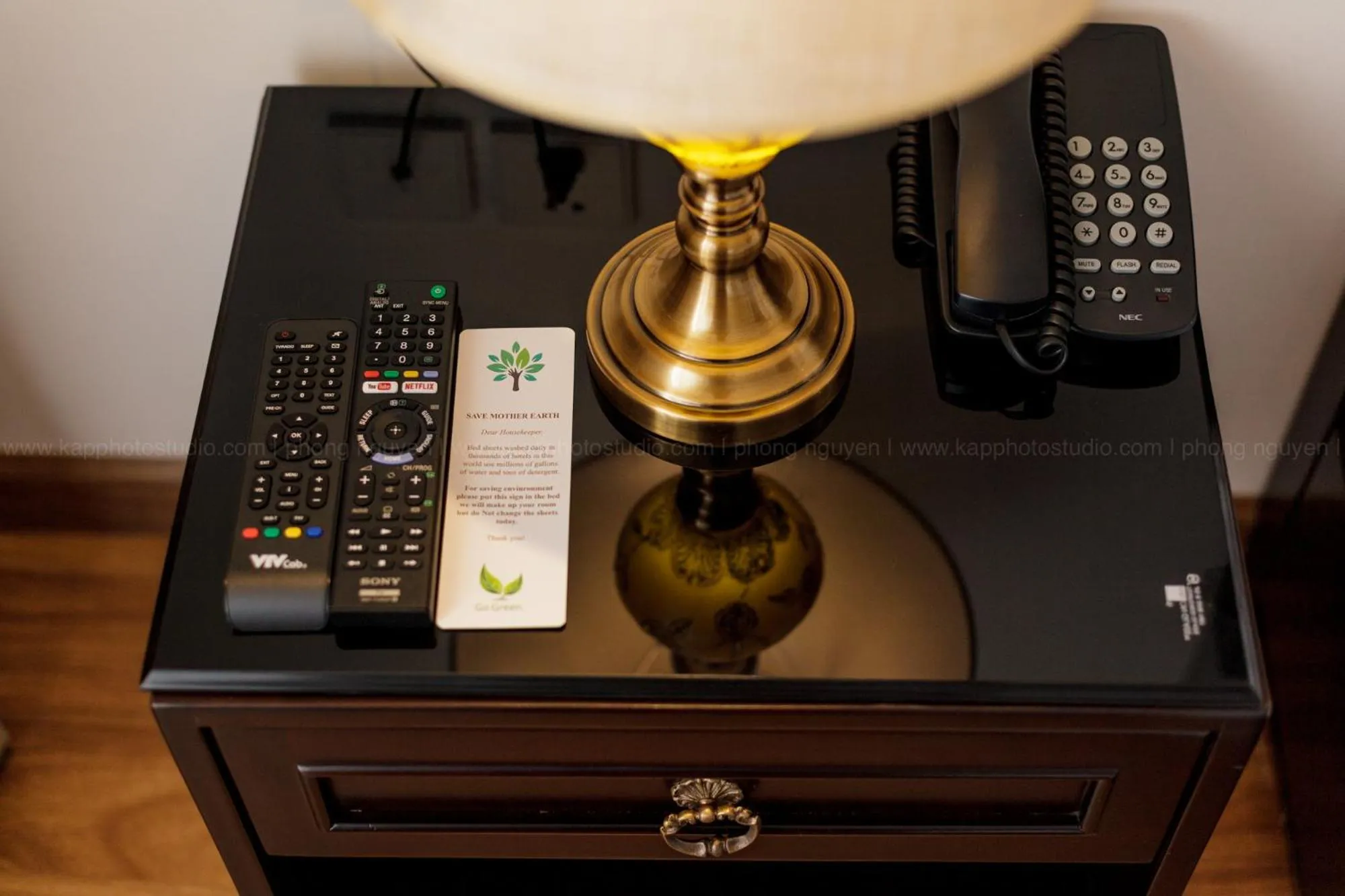 TV and multimedia in Hotel De La Seine