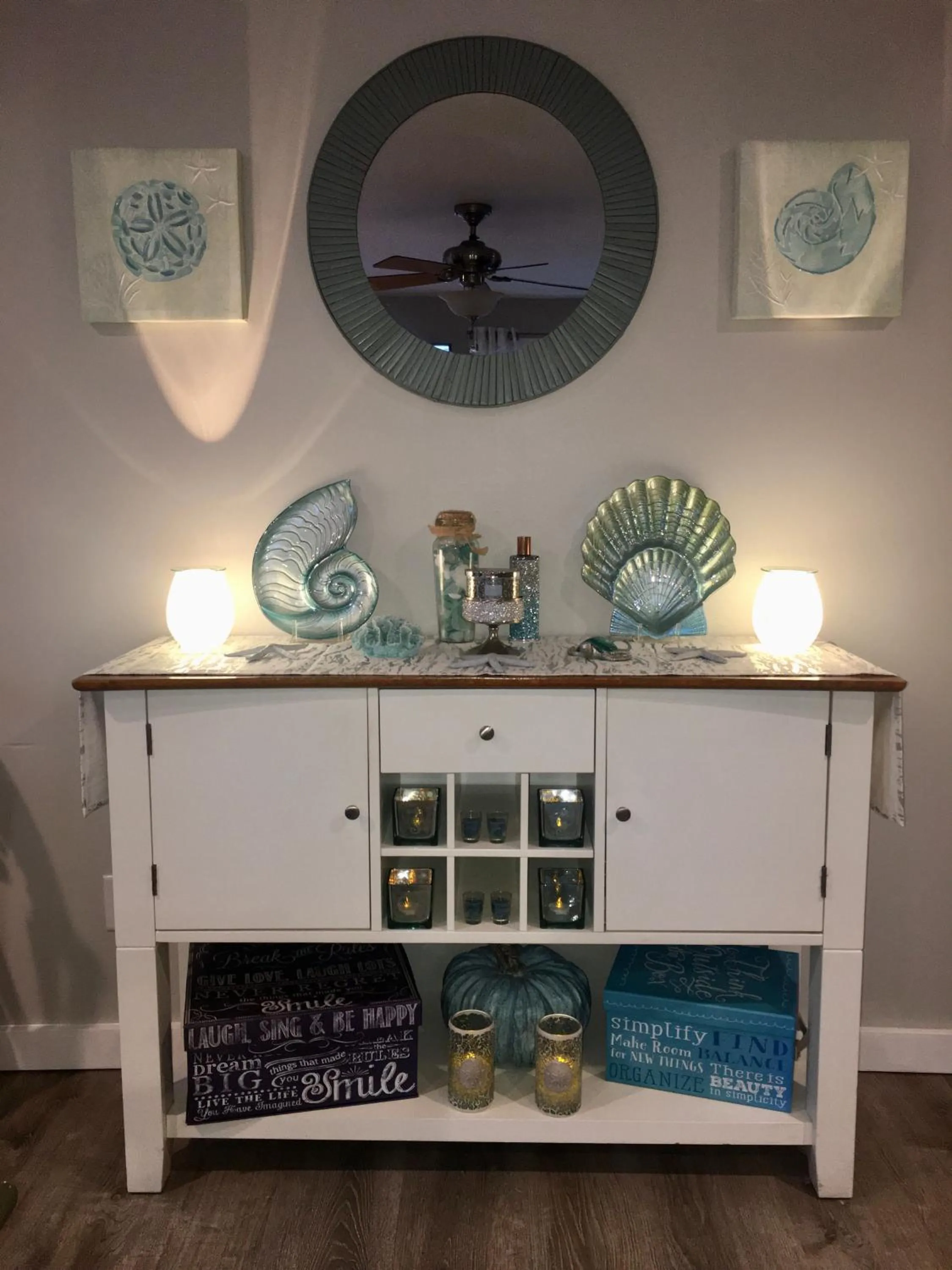 Lobby or reception in Waterside Inn