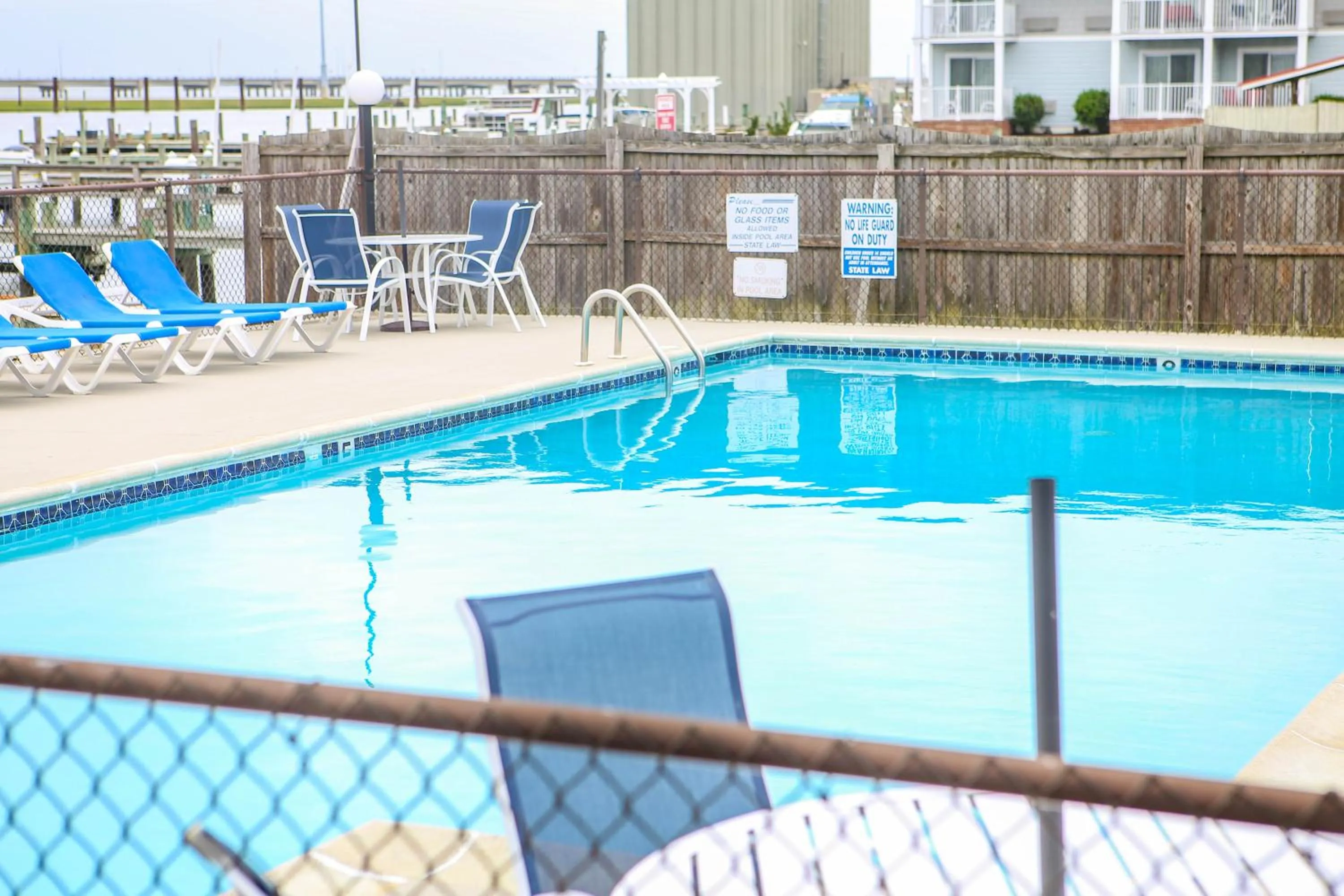 Swimming pool in Waterside Inn