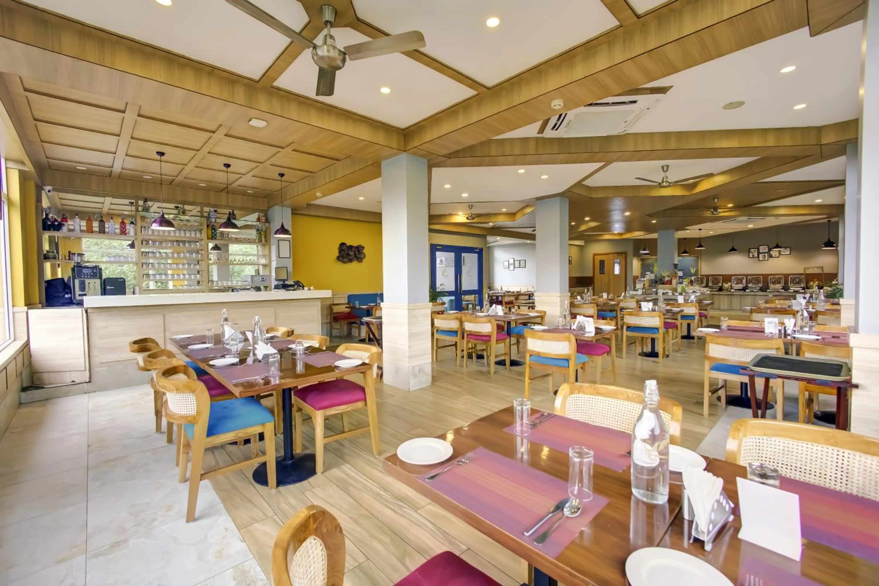 Restaurant/places to eat in Cygnett Resort Mountain Breeze