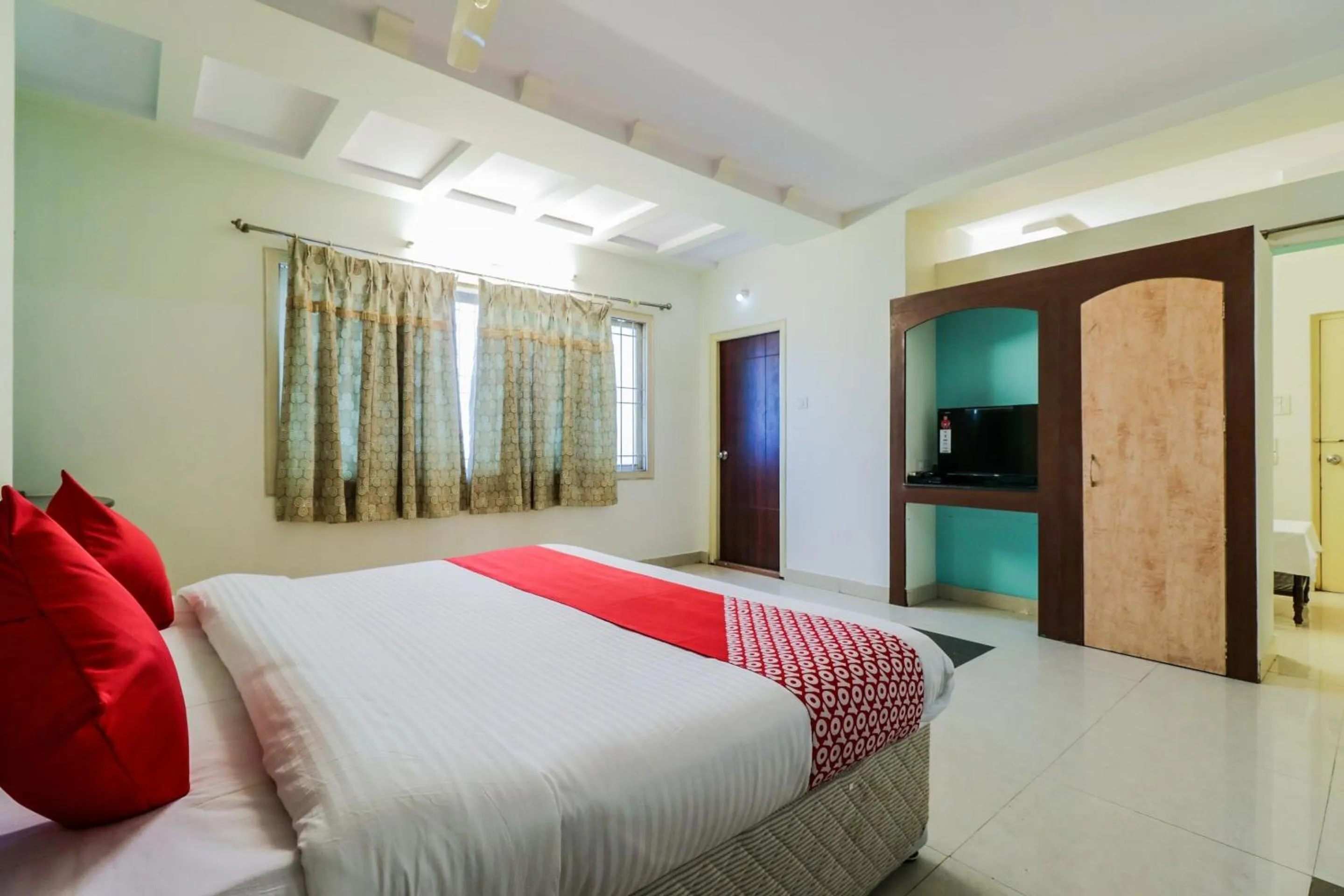 Bedroom, Bed in Hotel O Parnasala Princely