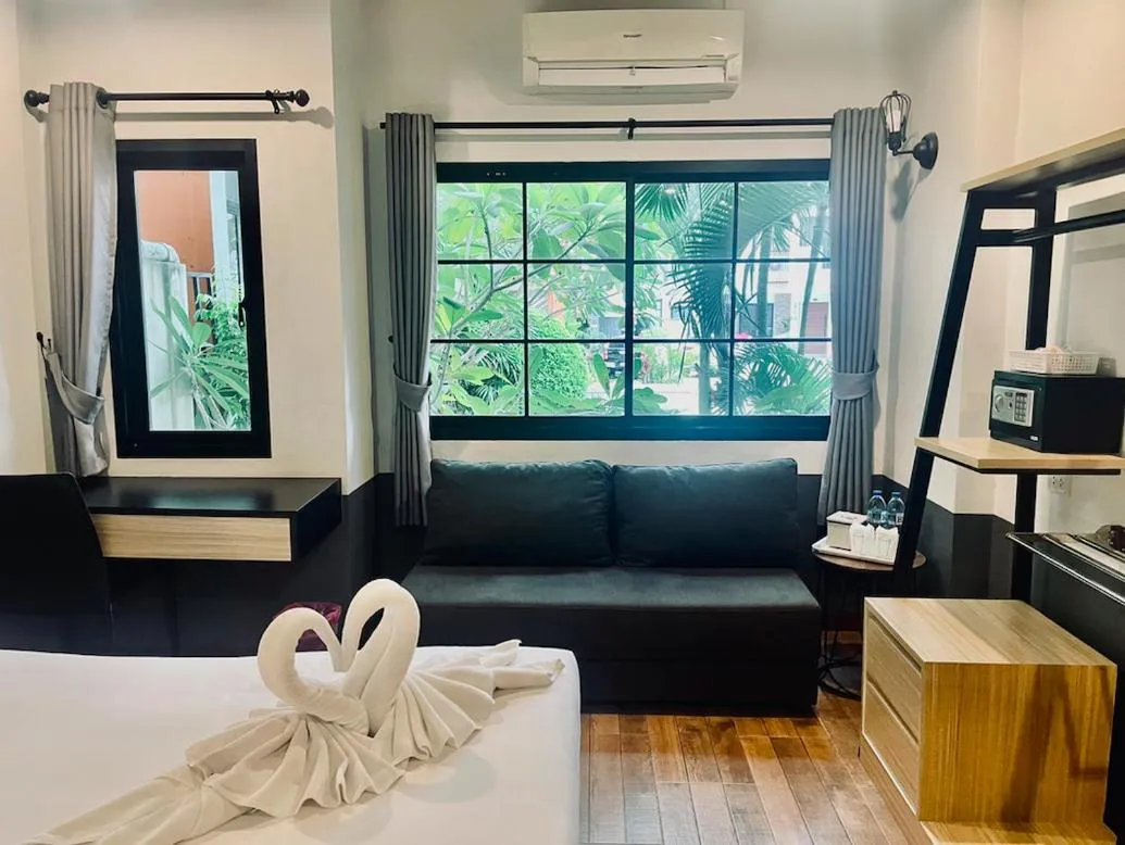 Bed in PP GRAND KAMALA HOTEL-SHA Extra Plus