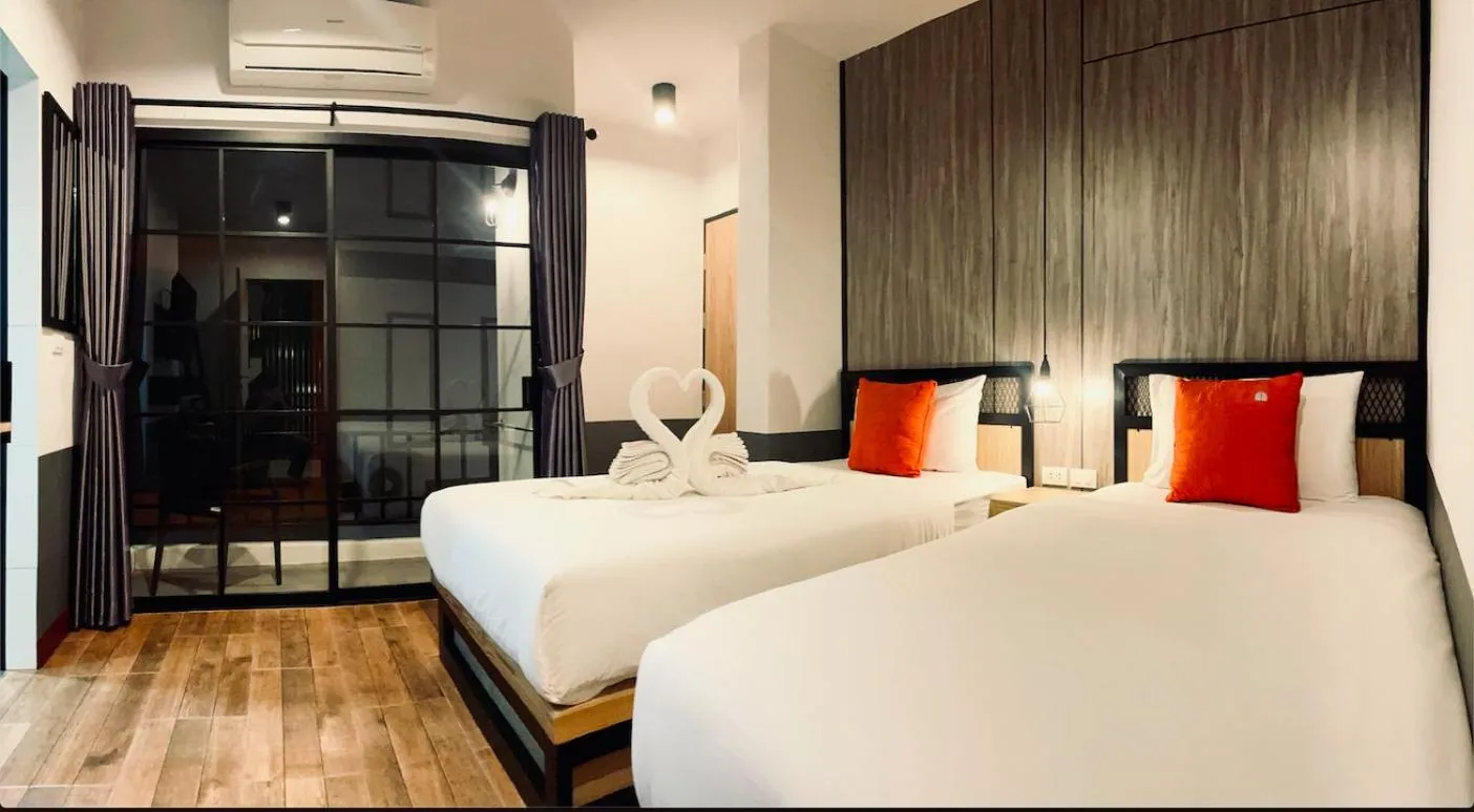 Bed in PP GRAND KAMALA HOTEL-SHA Extra Plus