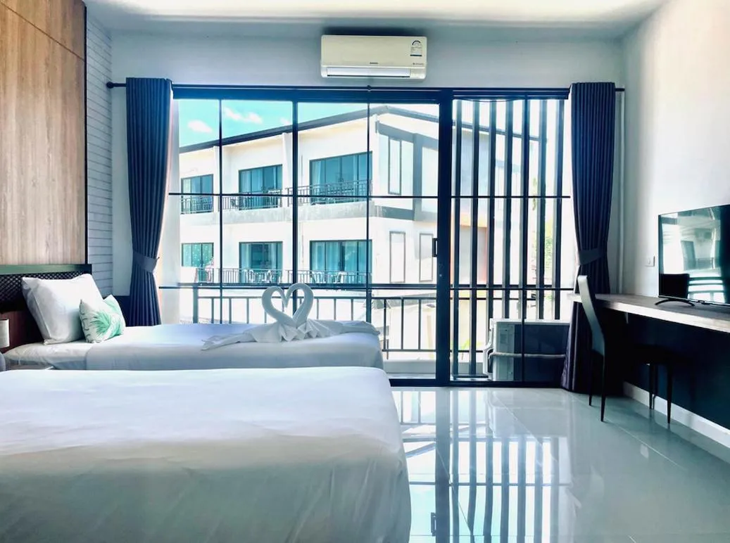 Bed in PP GRAND KAMALA HOTEL-SHA Extra Plus