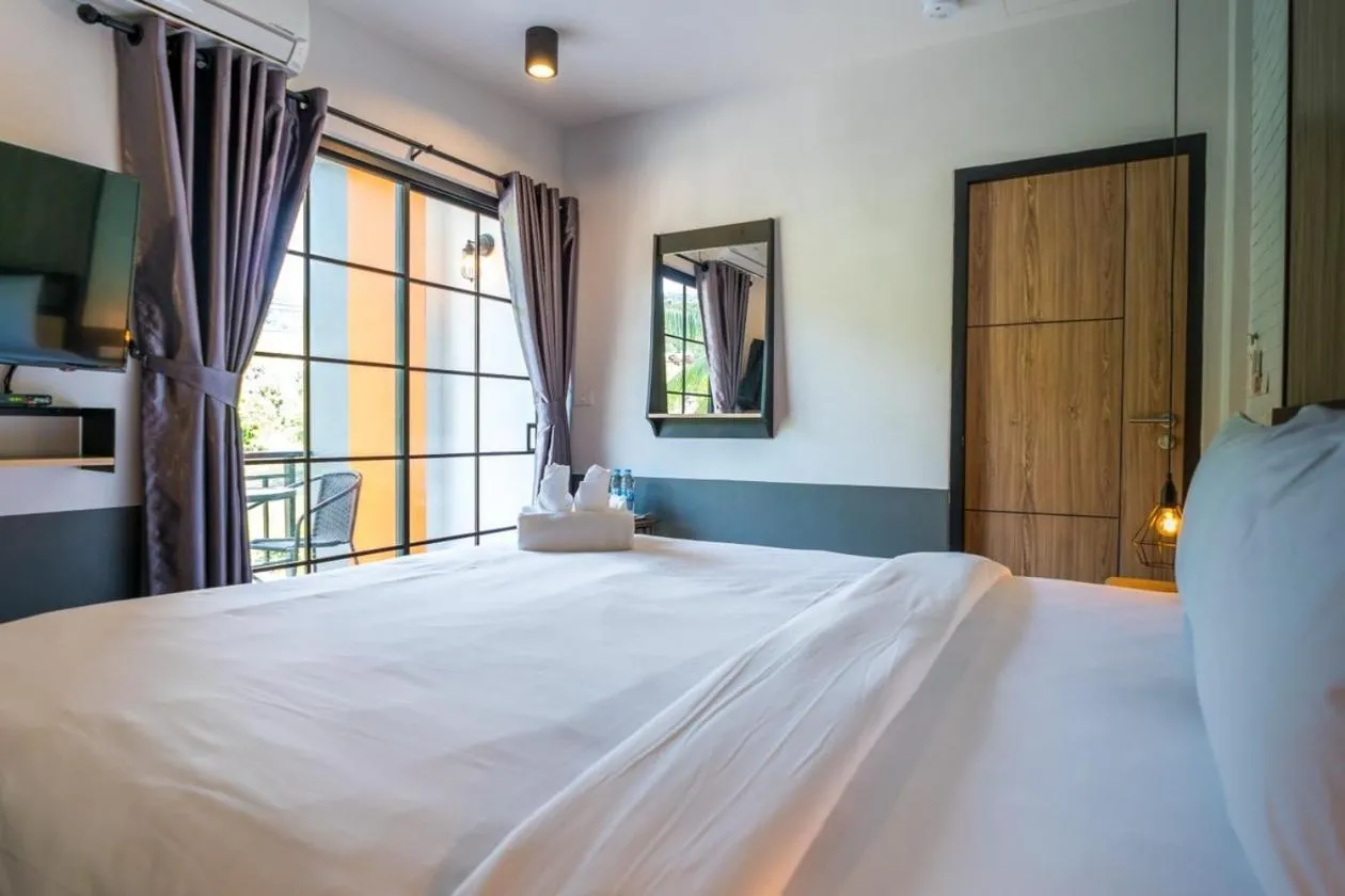Bed in PP GRAND KAMALA HOTEL-SHA Extra Plus