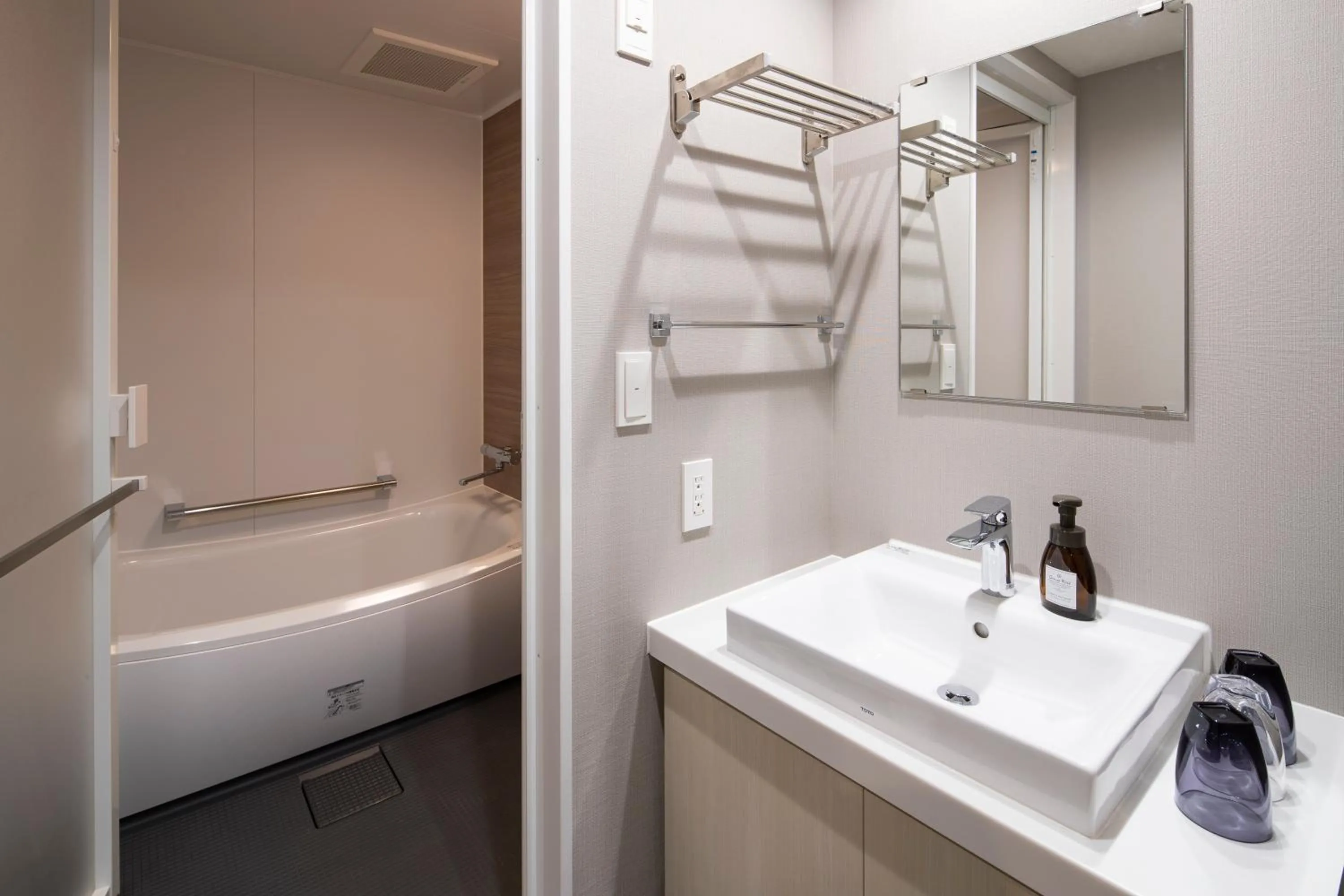 Bathroom in Grids Tokyo Ueno Hotel&Hostel