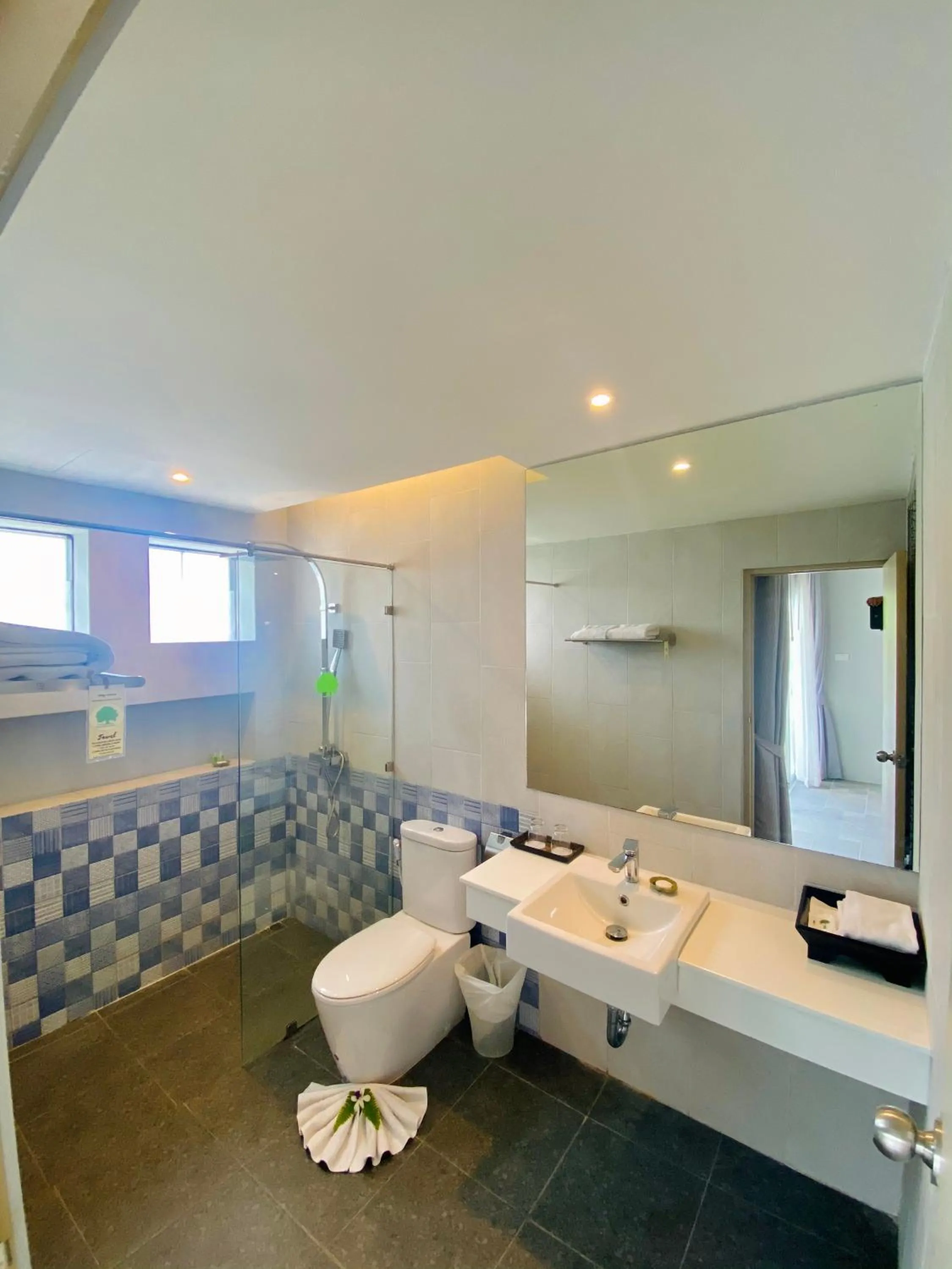 Bathroom in Palm Galleria Resort