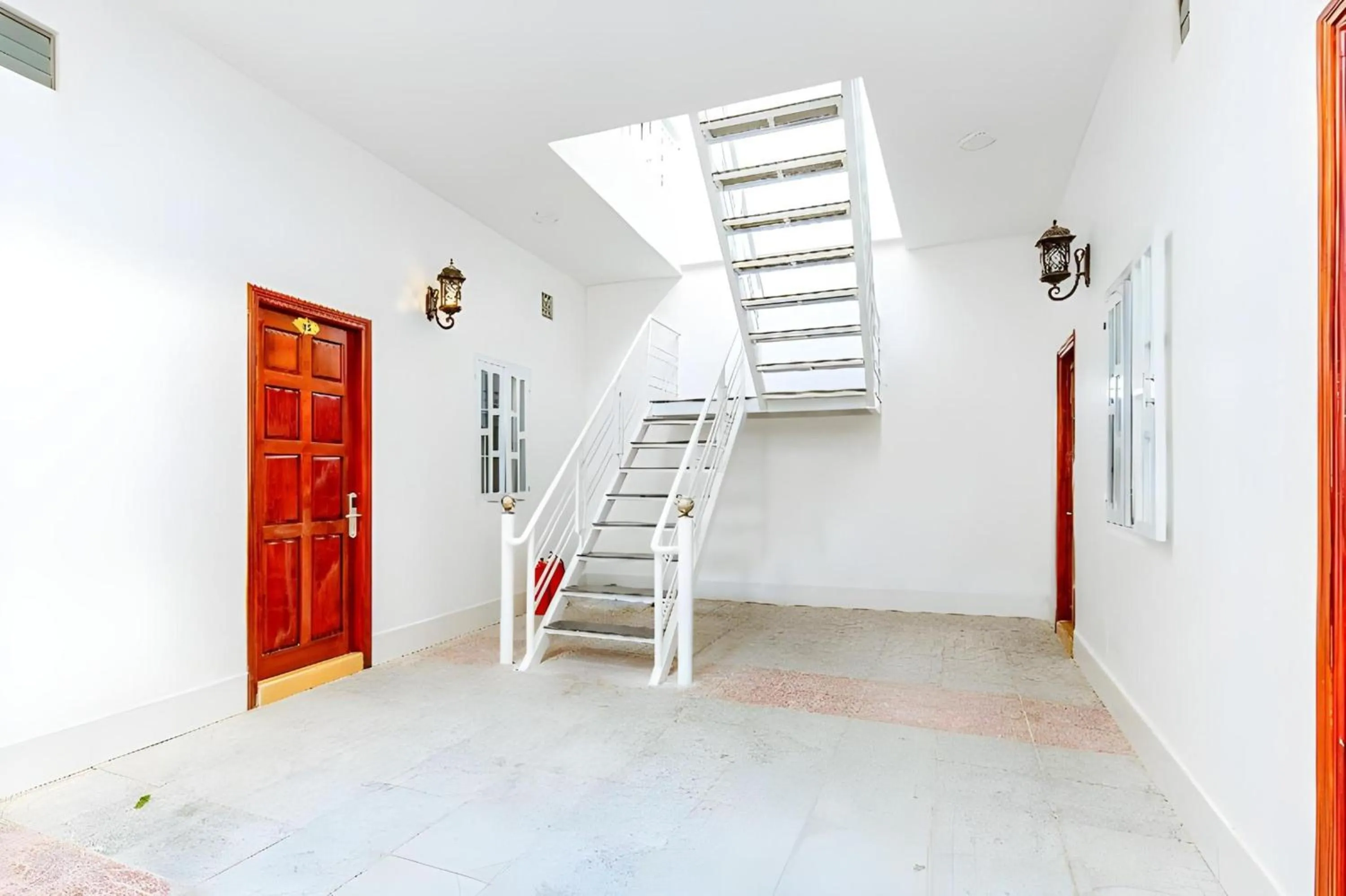 Lobby or reception in Super OYO 598 Peony Hotel