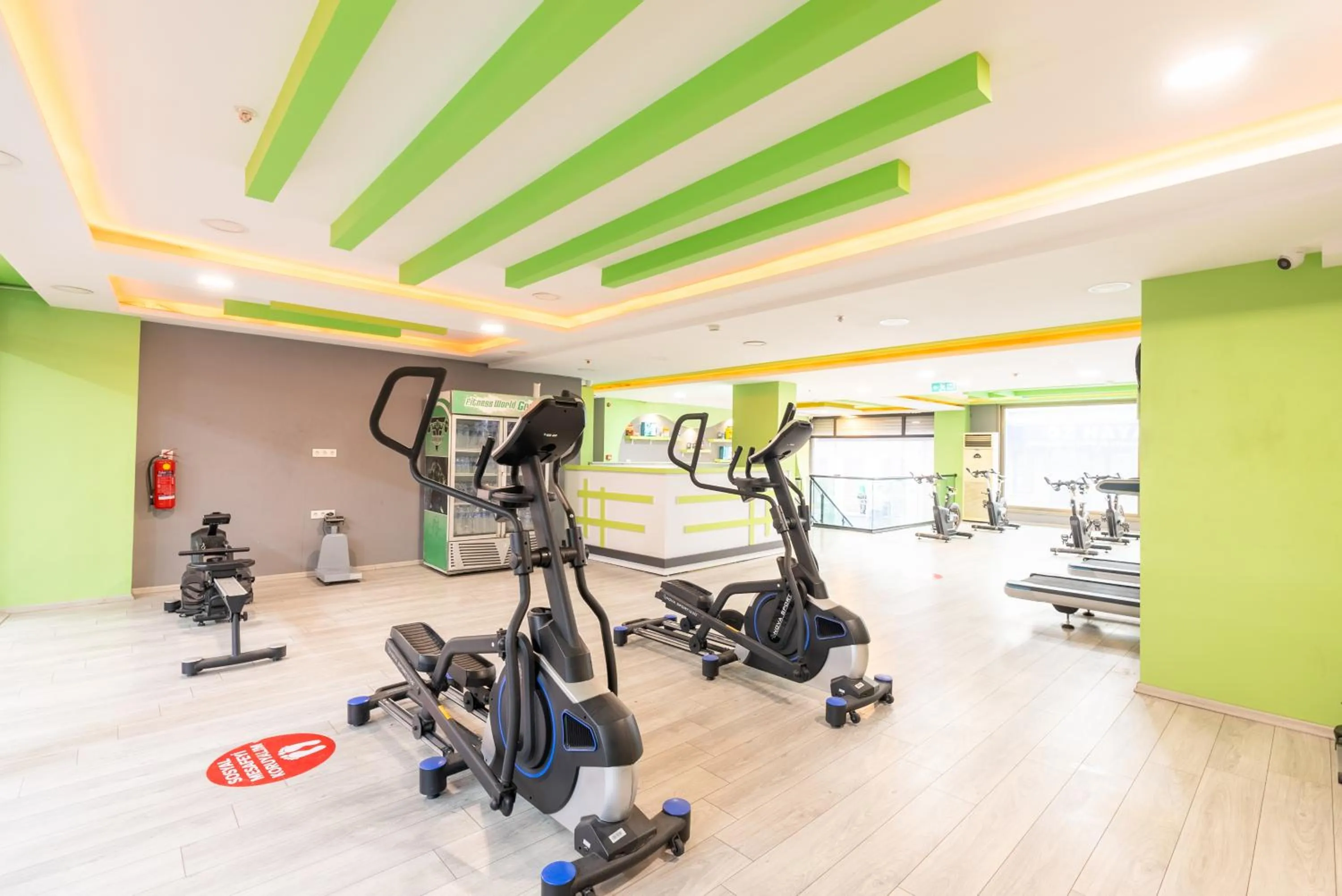 Fitness centre/facilities in Valens Hotel Downtown