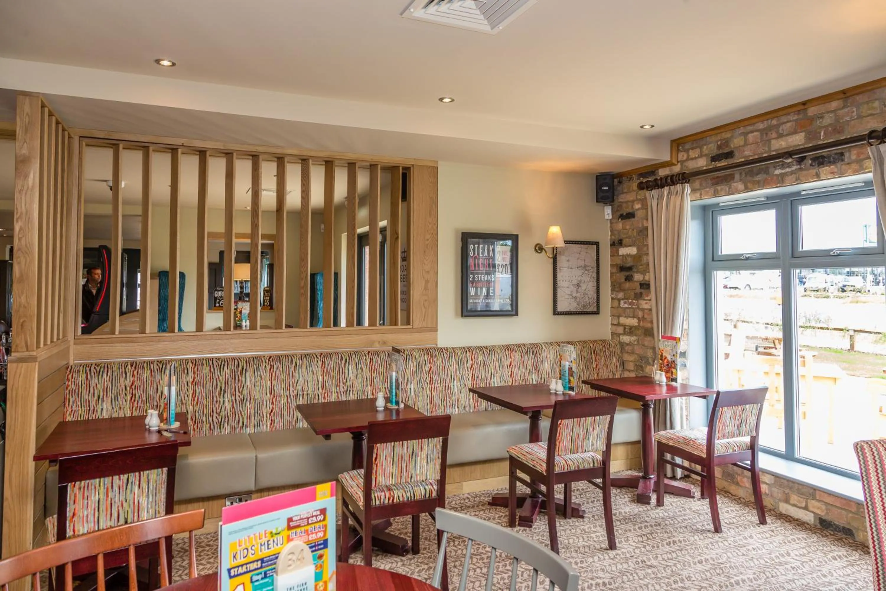 Restaurant/places to eat in The Aviator, formerly Smugglers Cove, Clacton On Sea by Marston's Inns