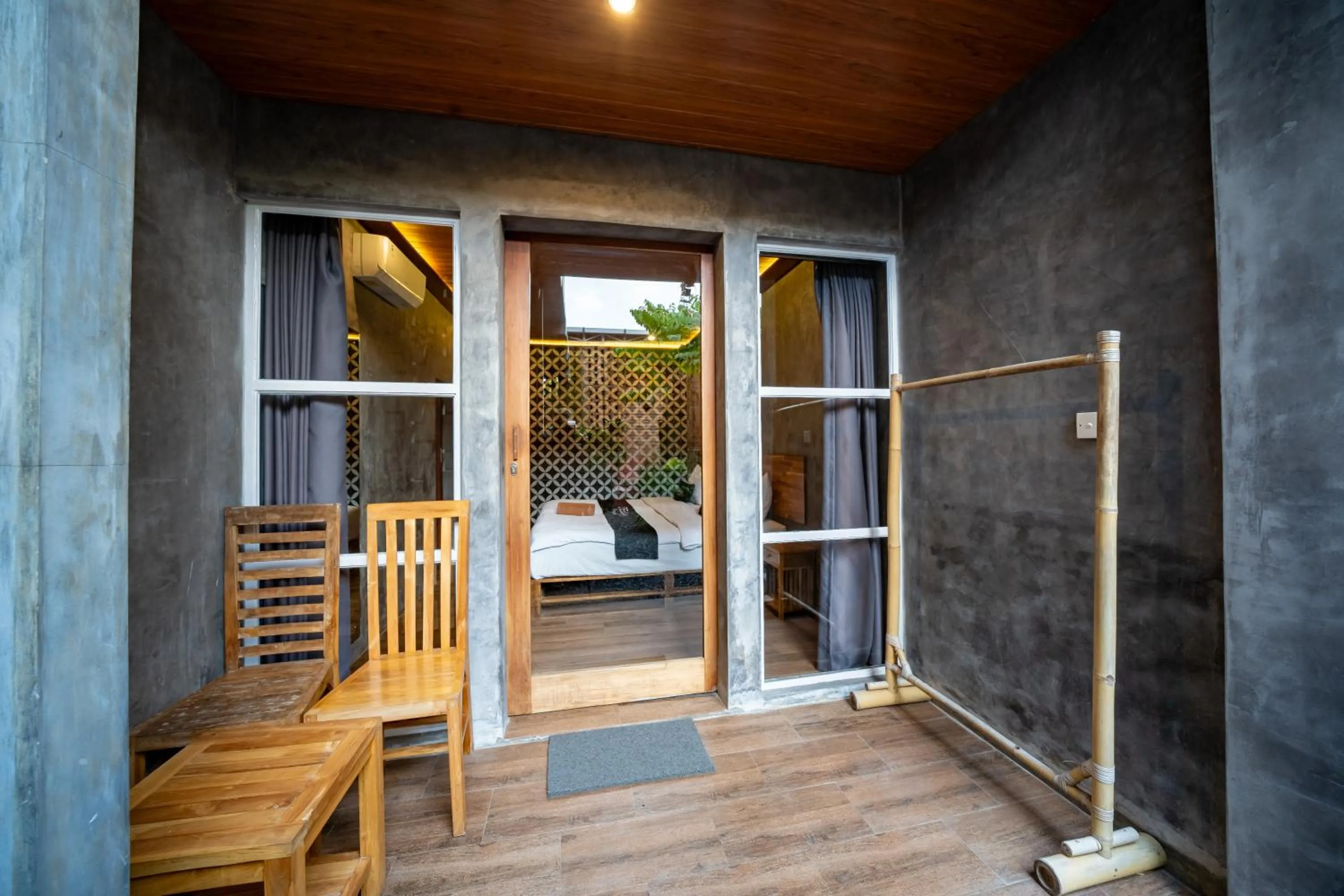 Bed in Dedeane Hotel & Yoga Retreat