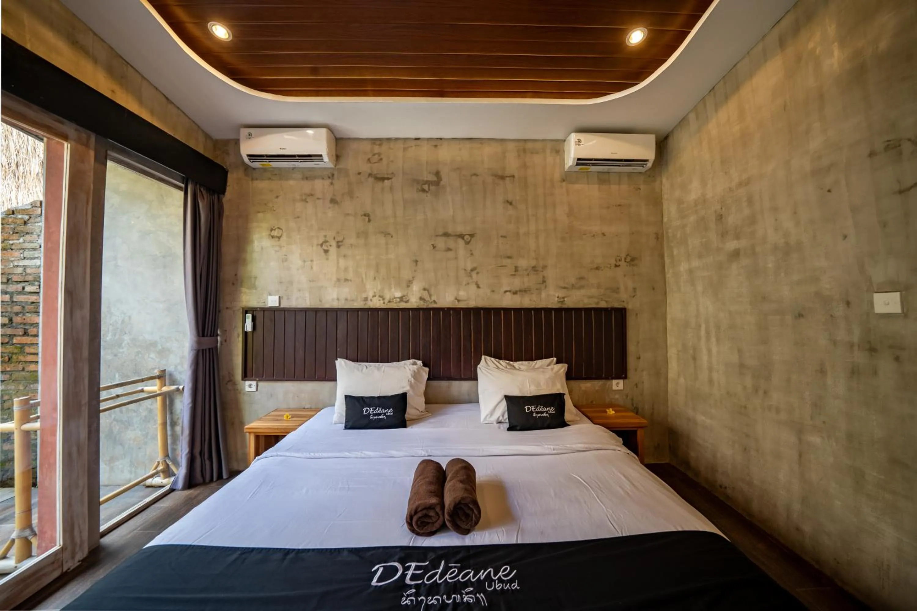 Bed in Dedeane Hotel & Yoga Retreat