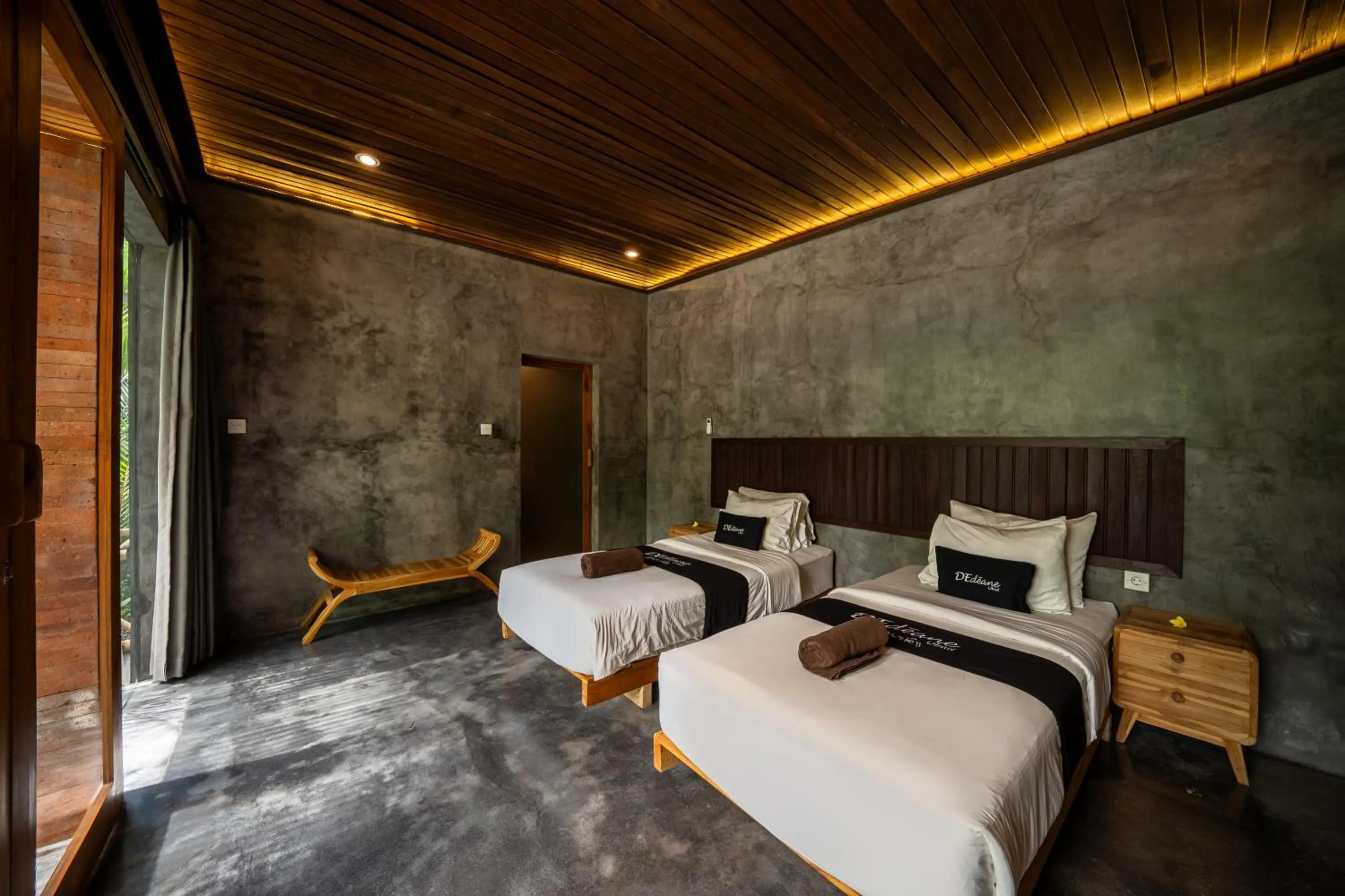 Bed in Dedeane Hotel & Yoga Retreat