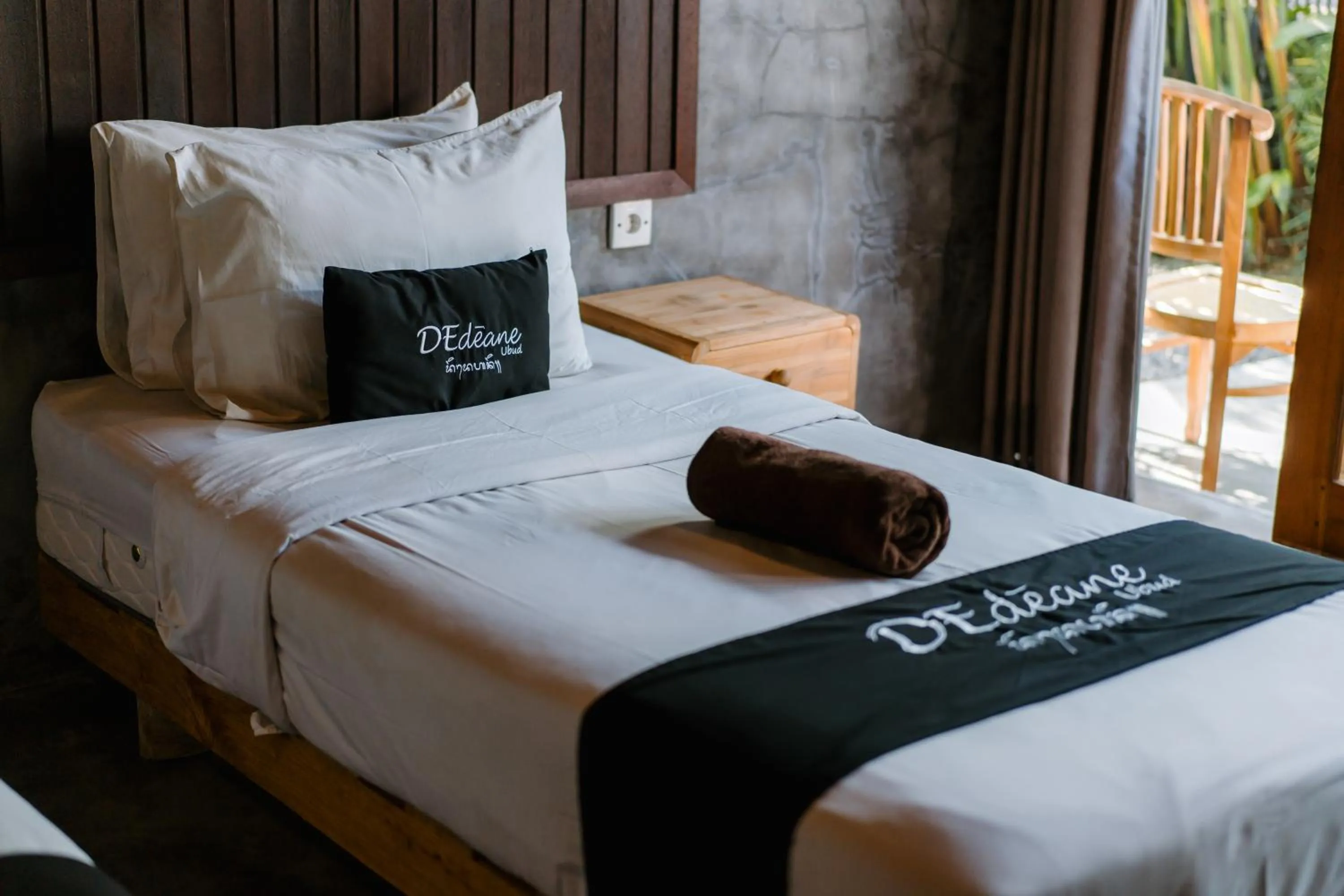 Bed in Dedeane Hotel & Yoga Retreat