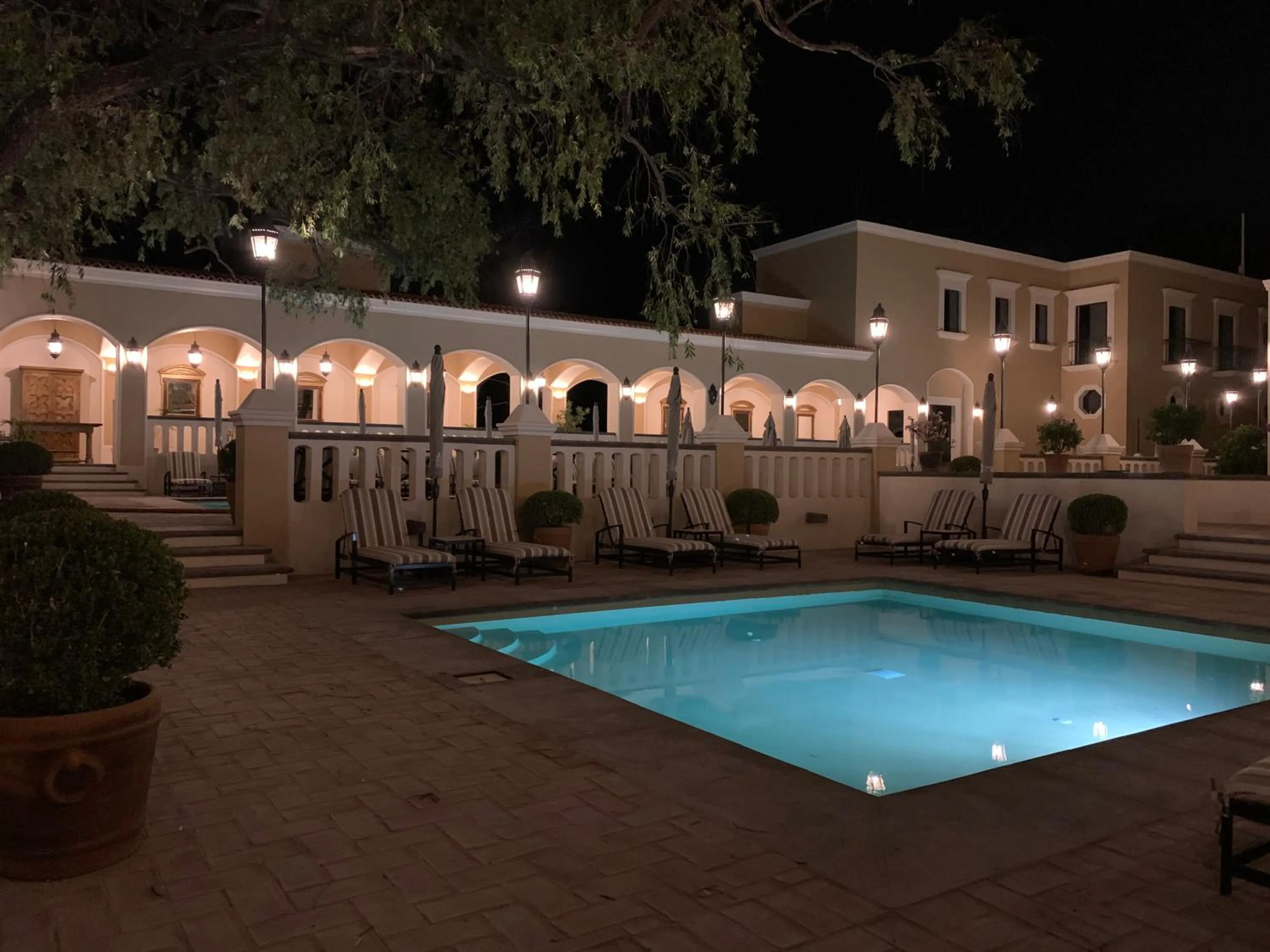 Property building in Villa Antigua