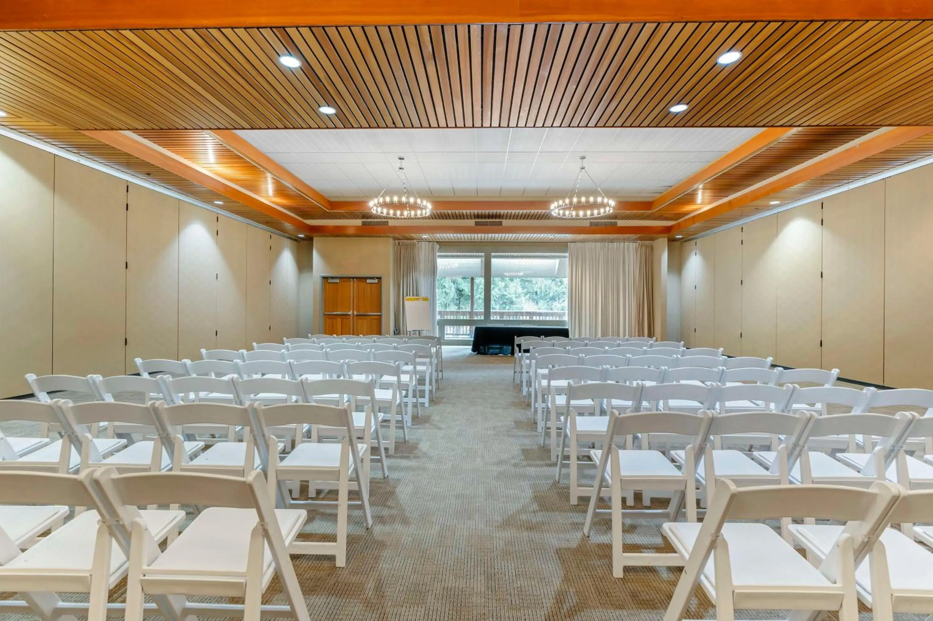 Meeting/conference room in BW Premier Collection, Mt Hood Oregon Resort