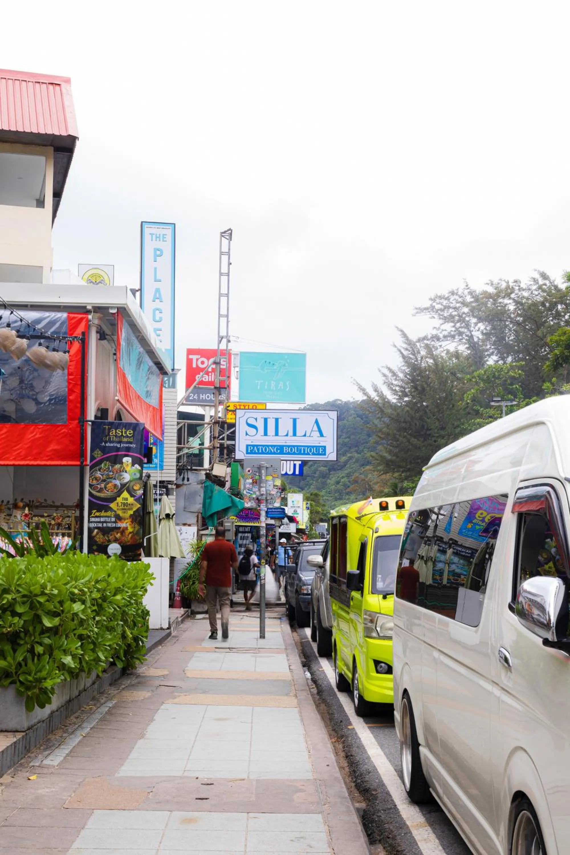 Street view in Silla Patong Boutique - Beach Walk Access