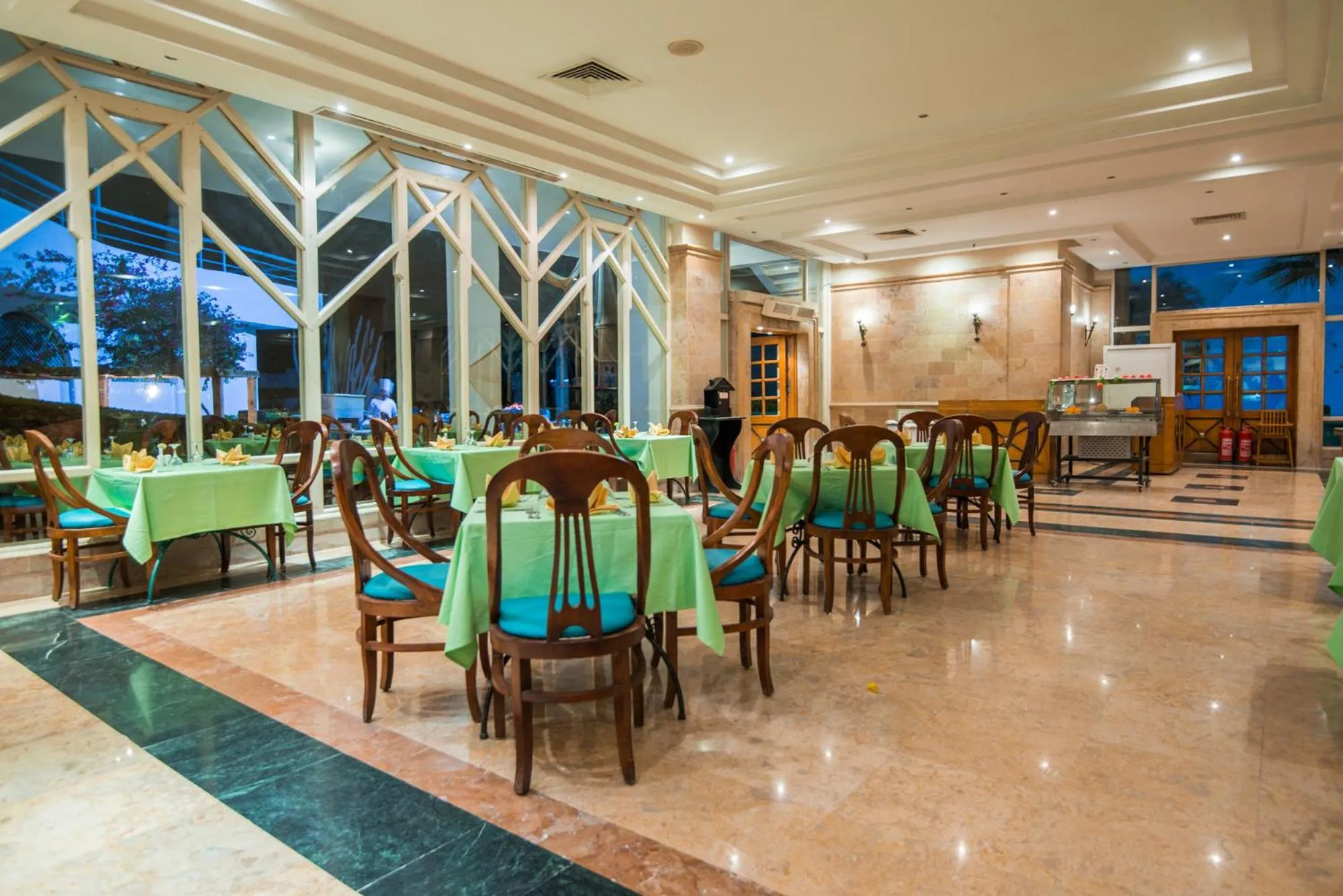 Restaurant/places to eat in Shams Safaga Resort