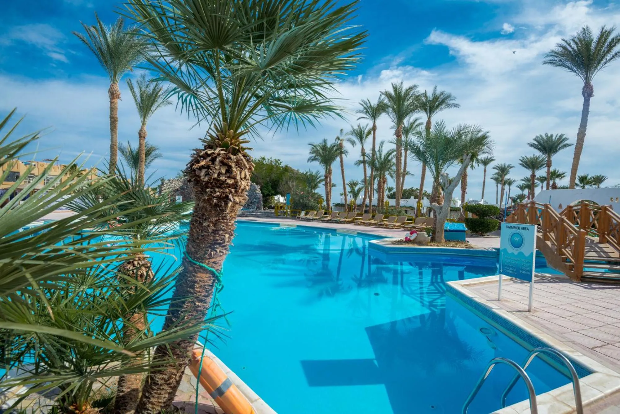 Swimming pool in Shams Safaga Resort
