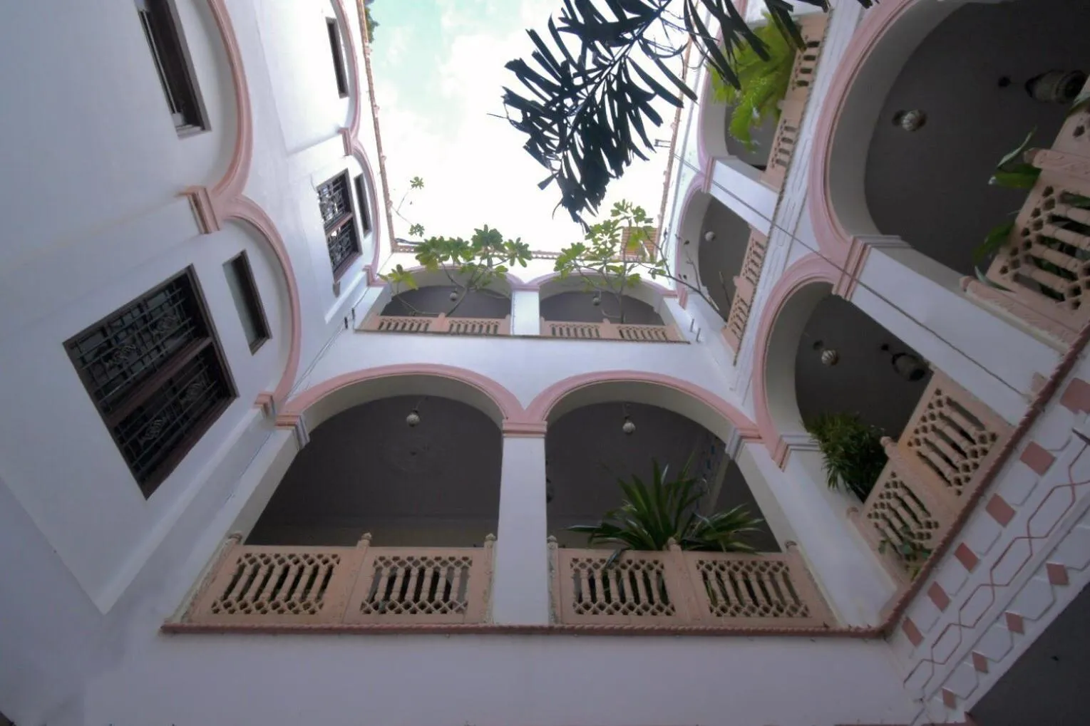 Property building in Kanhaia Haveli