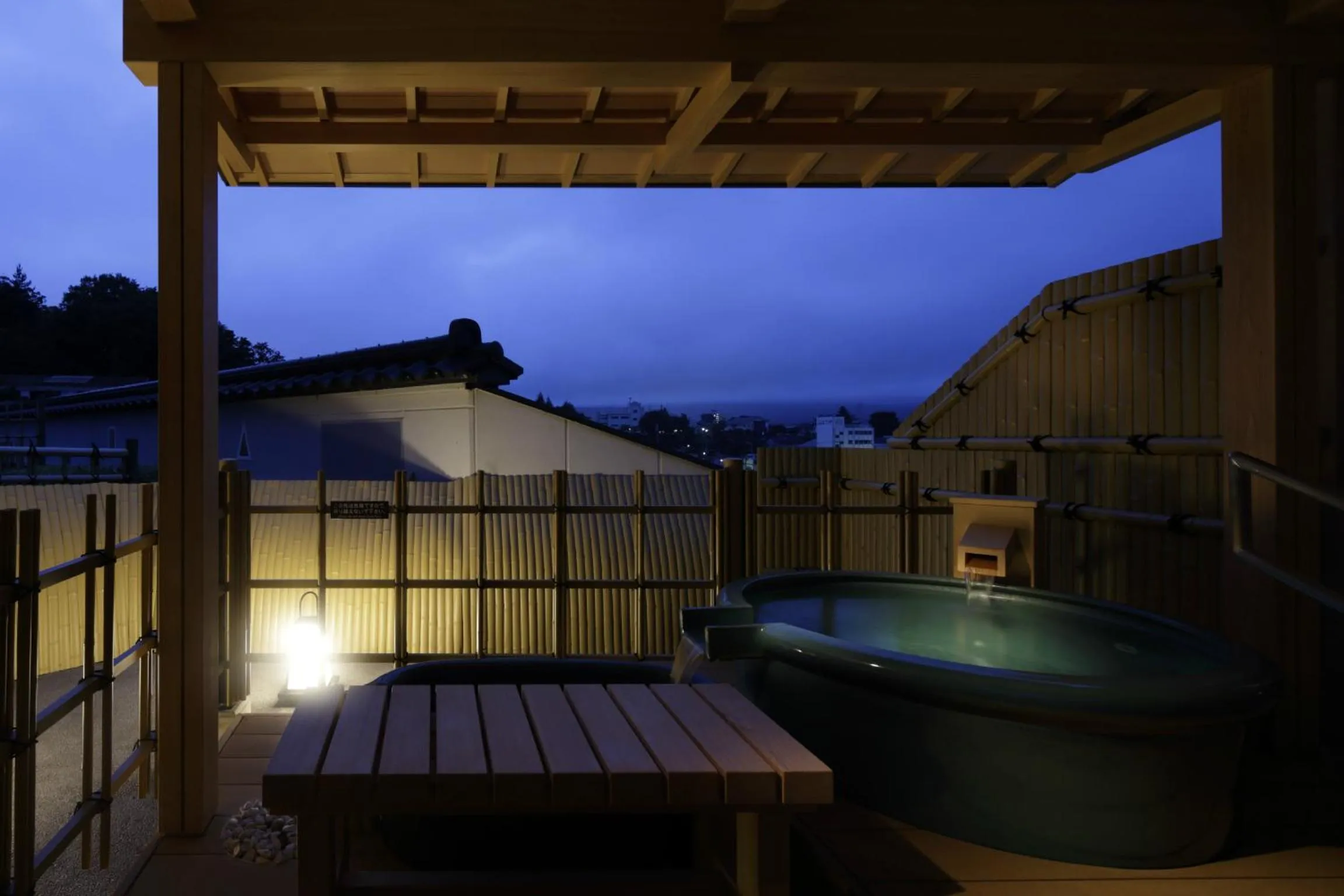Photo of the whole room in Fujikawaguchiko Onsen Konanso